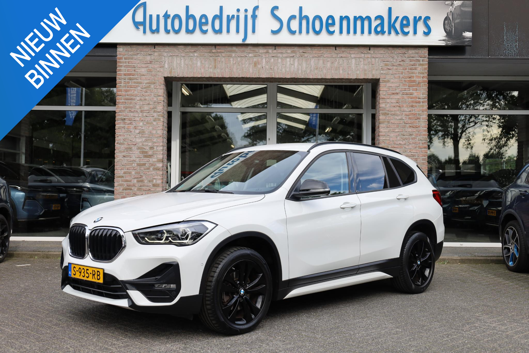 BMW X1 sDrive18i High Executive