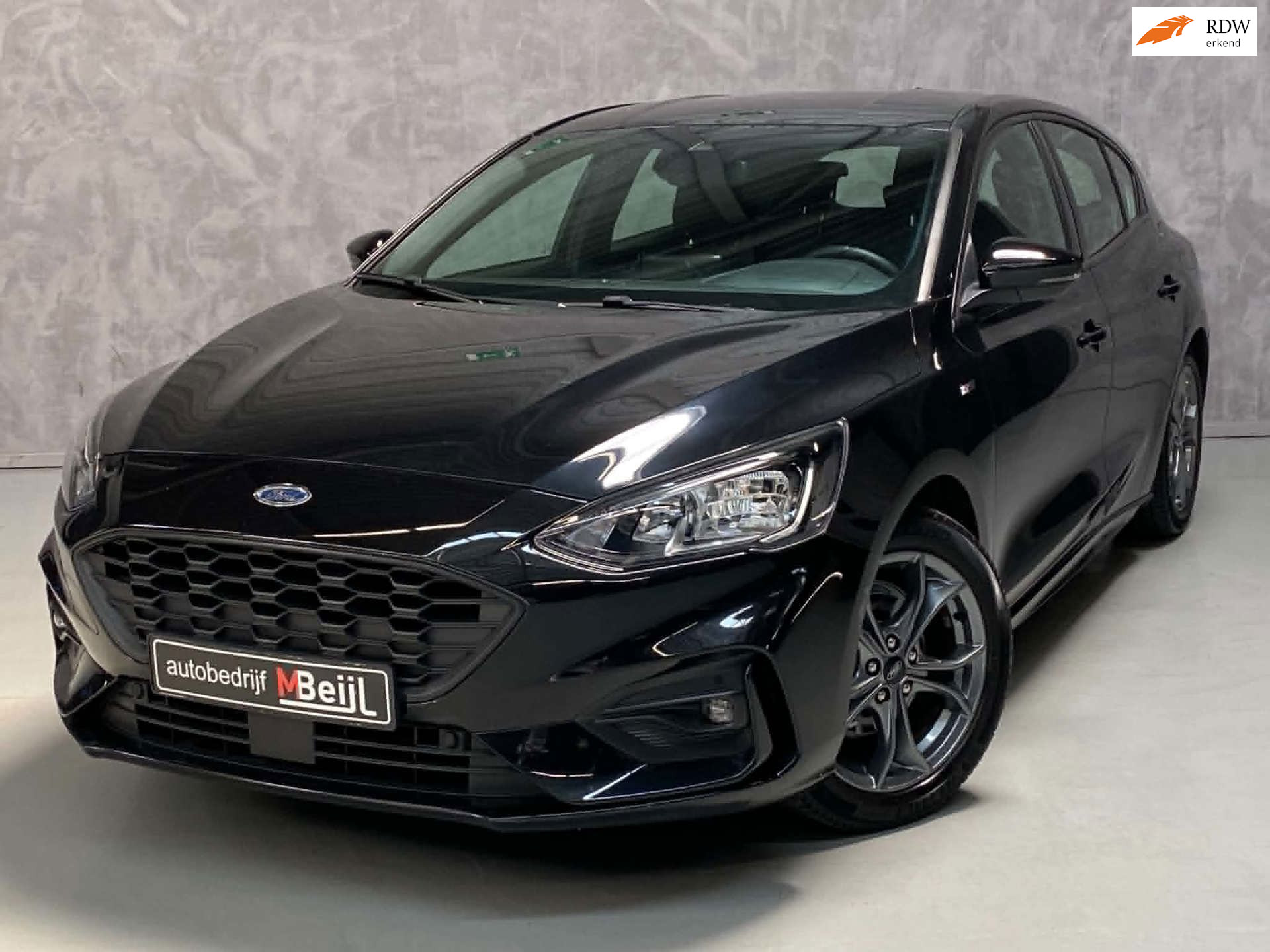 Ford Focus 1.0 EcoBoost ST Line Business /Led /Trekhaak /Winterpakket