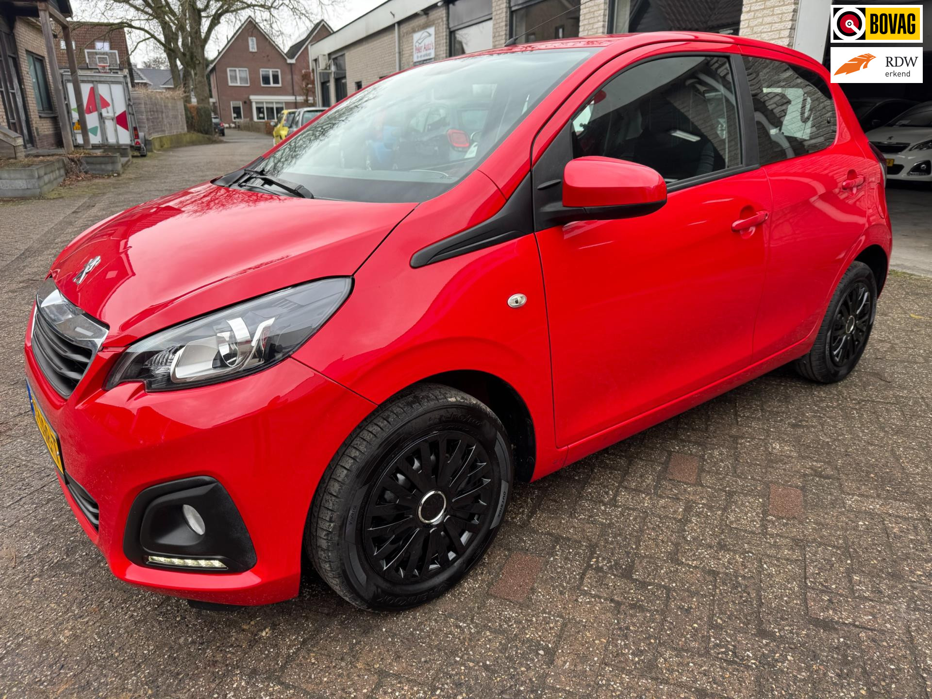 Peugeot 108 1.0 VTi Active AUTOMAAT AIRCO ORG 56452 KM NAP VOLLEDIG ONDERHOUDEN GEHAD NETTE STAAT.