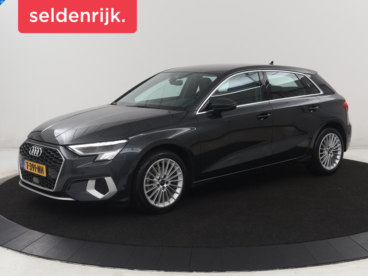 Audi A3 Sportback 30 TFSI Advanced edition | Cruise control | Camera | Park assist |