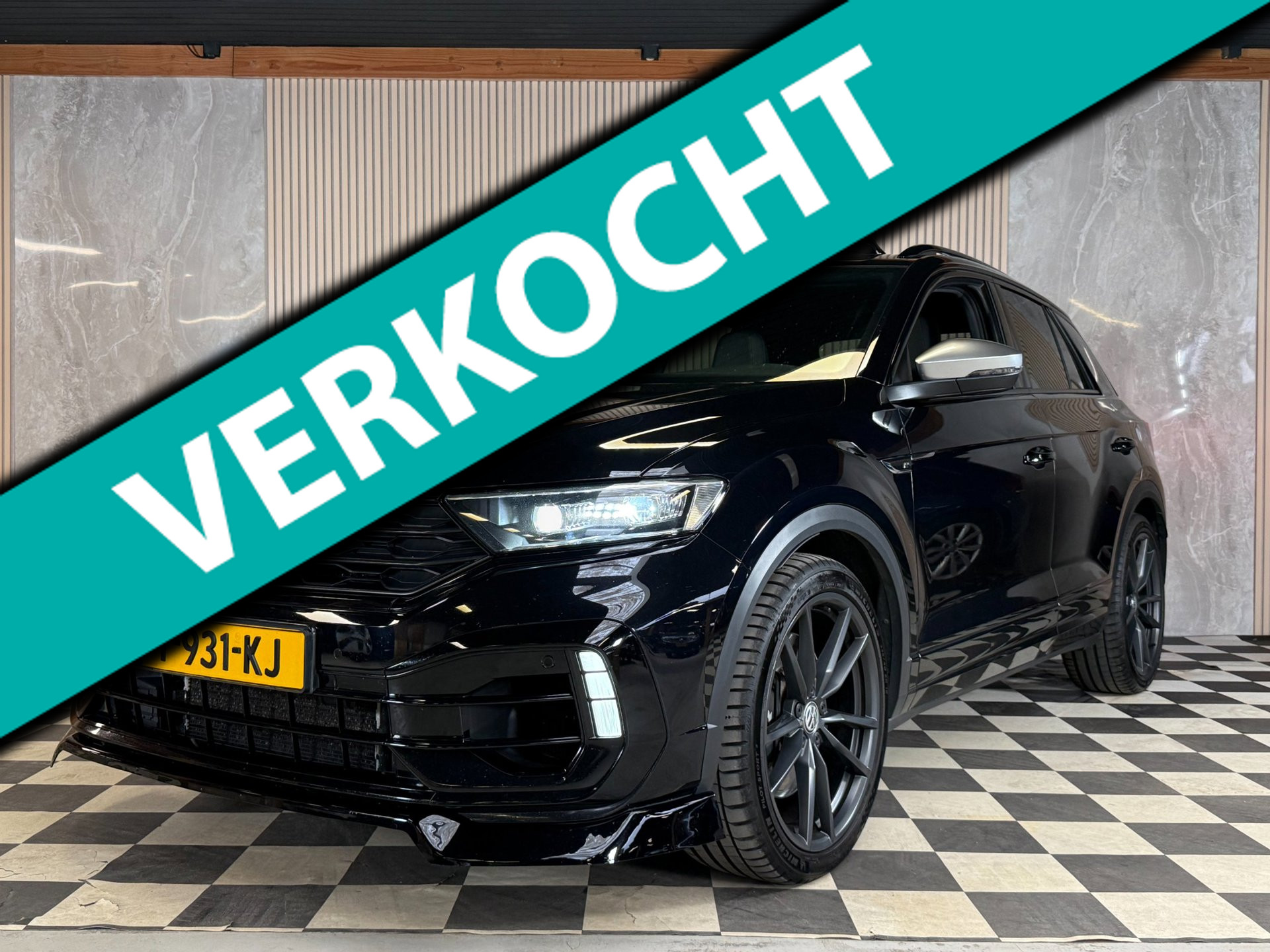 Volkswagen T-Roc 2.0 TSI 4Motion R 404PK Akra|Pano|Keyless|Trekhaak|CarPlay|Sfeer|Camera|