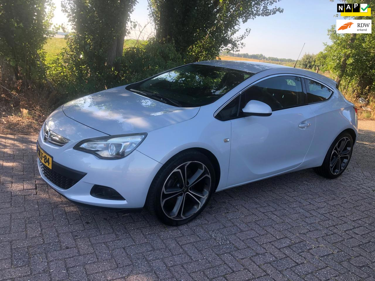 Opel Astra GTC 1.4 Turbo Sport|19 inch| Grijs