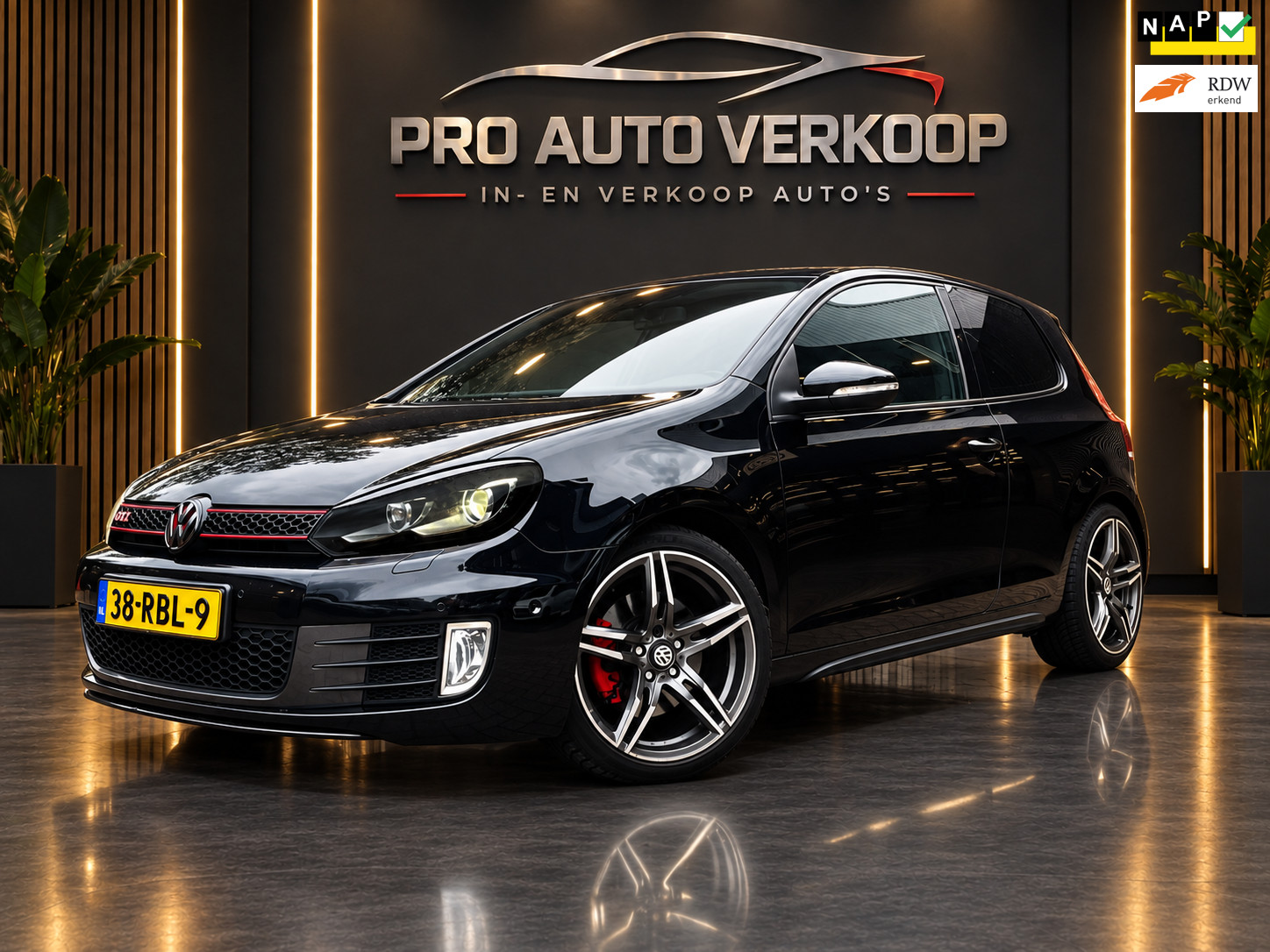 Volkswagen Golf 2.0 GTI