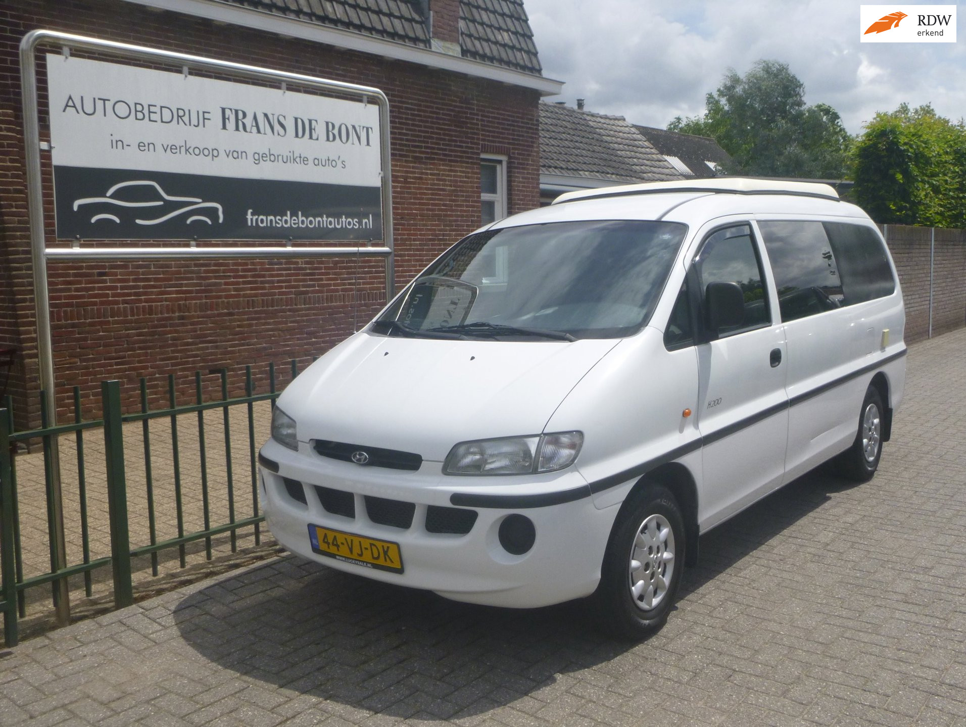 Hyundai H 200 2.5 TD Luxe lang camper automaat hefdak airco € 5250
