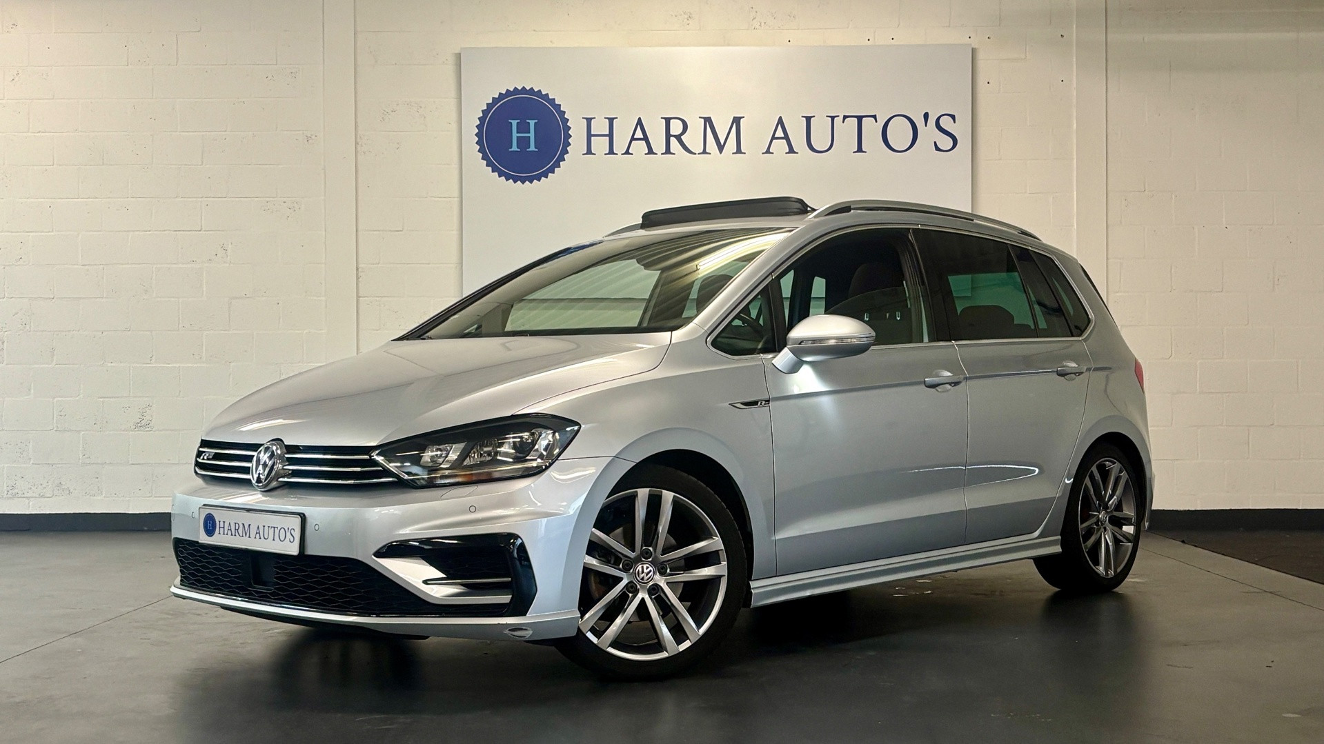Volkswagen Golf Sportsvan 1.4 TSI R Line 150pk DSG Pano / Navi / LED / Keyless / PDC / Cruise