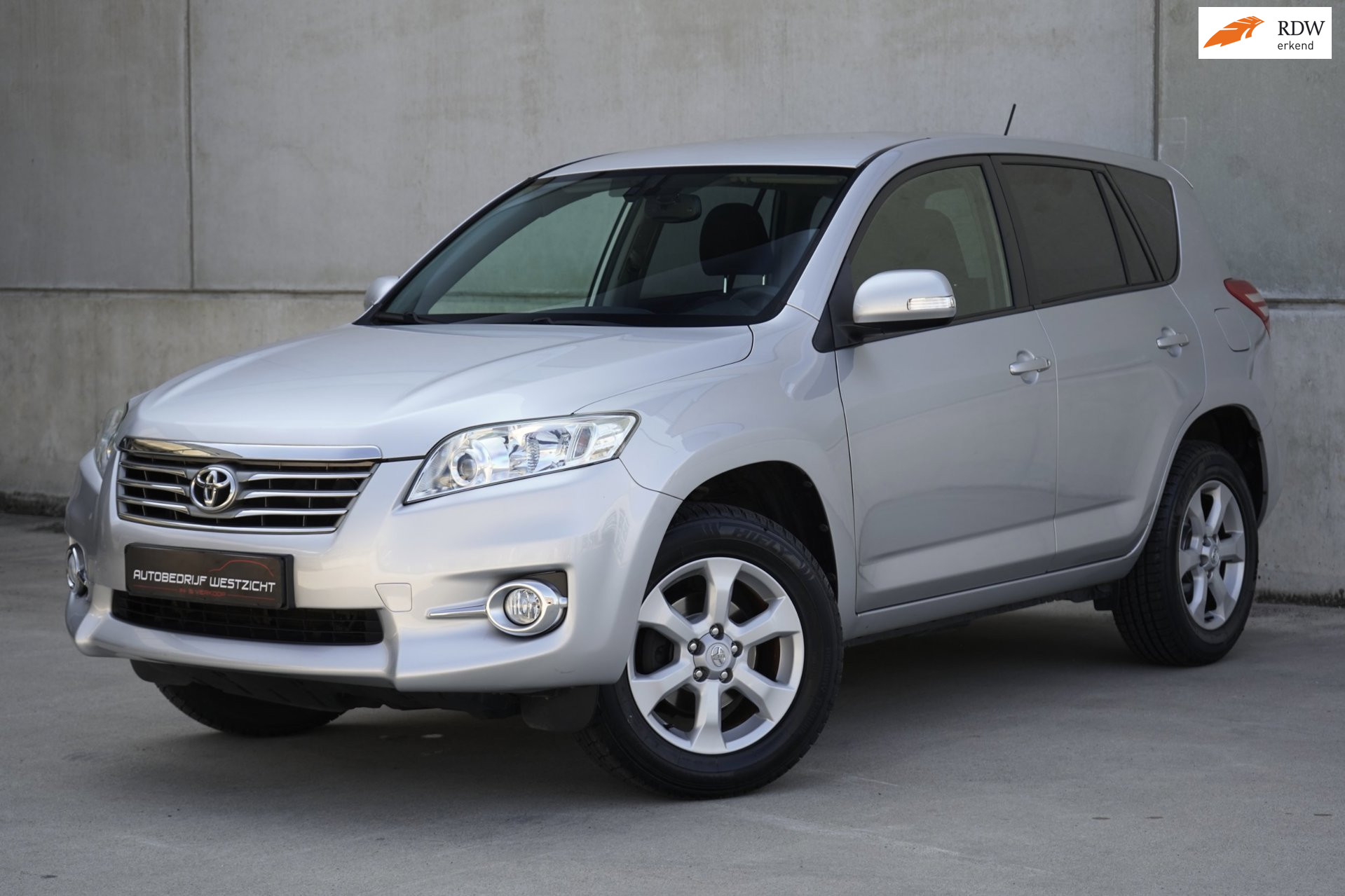 Toyota RAV4 2.0 VVTi Life 4WD, Automaat, Dealer onderhouden!