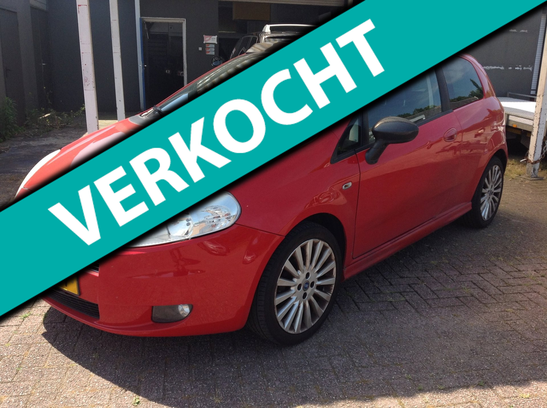 Fiat Grande Punto 1.4-16V Sport nieuwe apk
