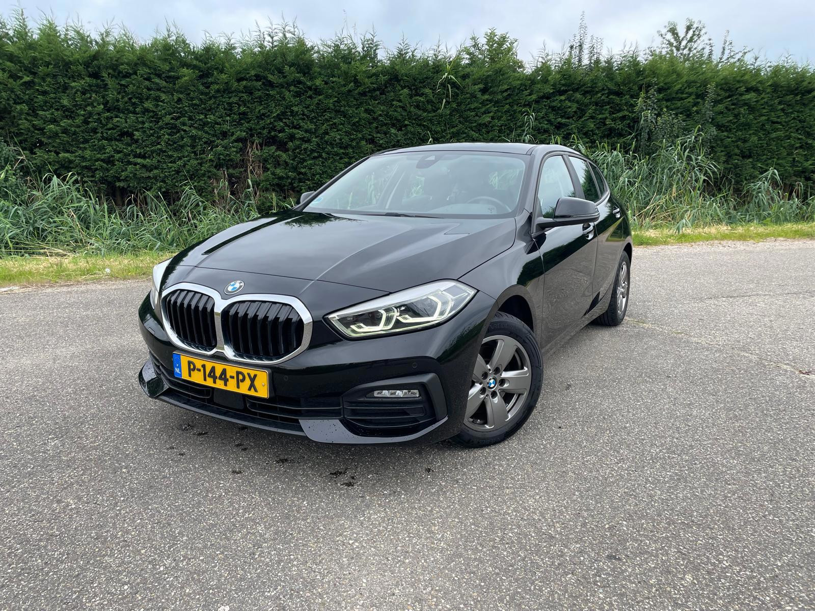 BMW 1-serie 118i Business Edition SPORT LED DAB CARPLAY