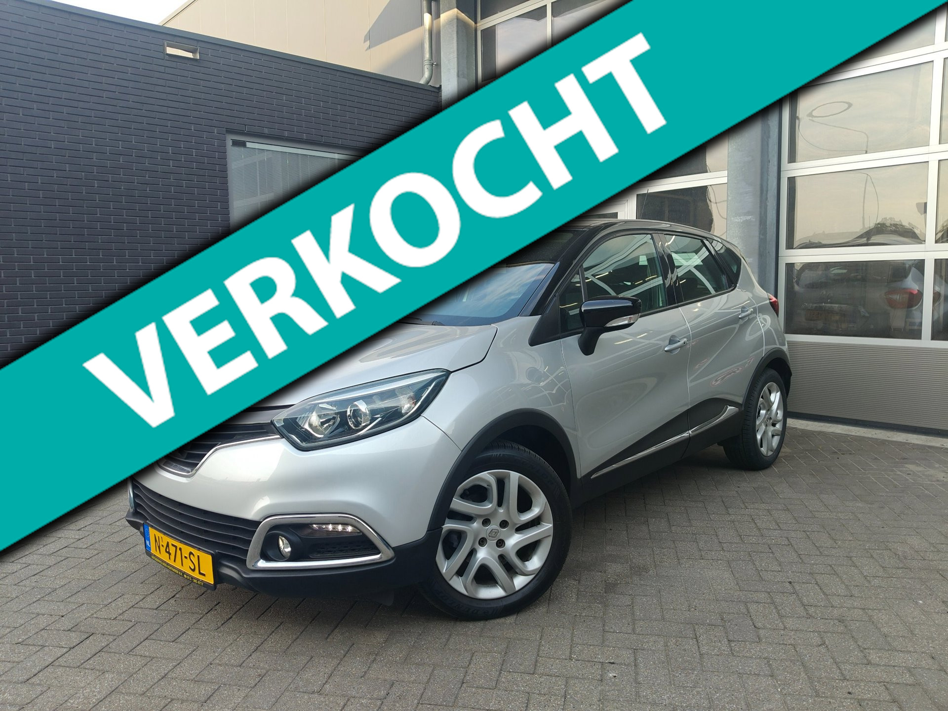 Renault Captur 1.2 TCe Helly Hansen | Cruise Control | Navigatie | Airco | Parkeersensoren Achter + Camera