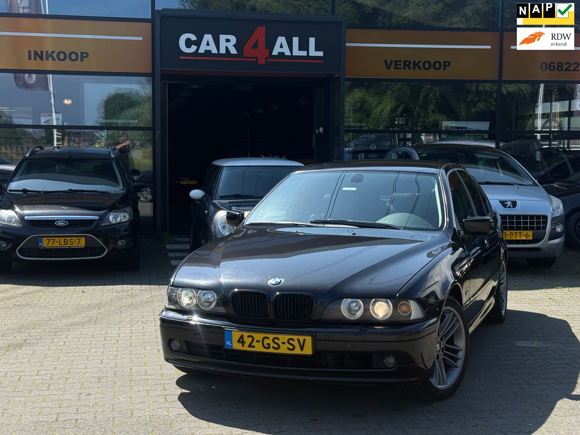 BMW 5 Serie 530i Executive LEDER/XENON/STLVRM/PDC/RIJDT PERFECT/INJECTOREN VERVANGEN