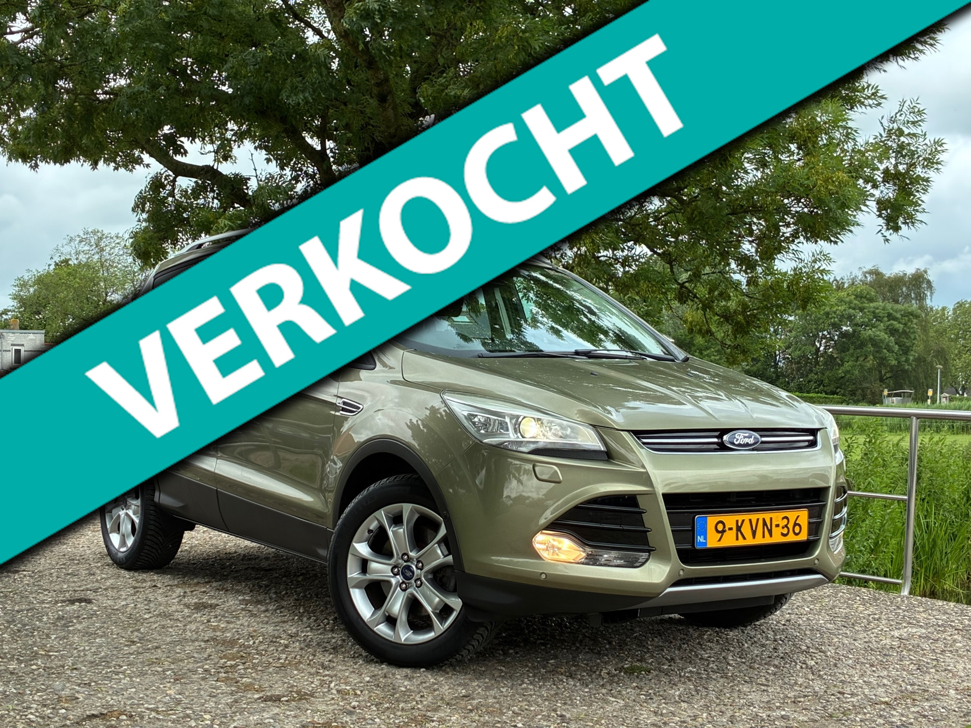 Ford Kuga 1.6 Titanium 4WD | Automaat | Pano/schuif dak + Leder nu €13.975,-!!