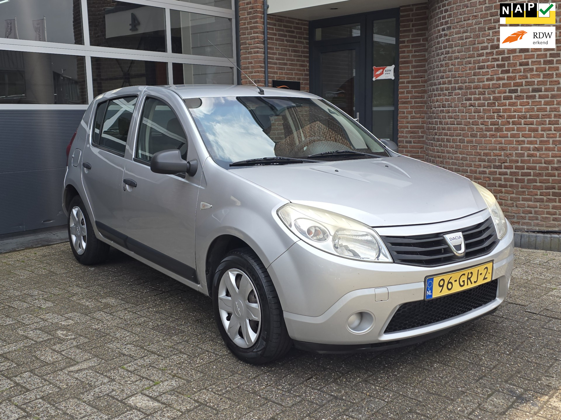 Dacia Sandero 1.6 Ambiance Airco |5DR |Apk