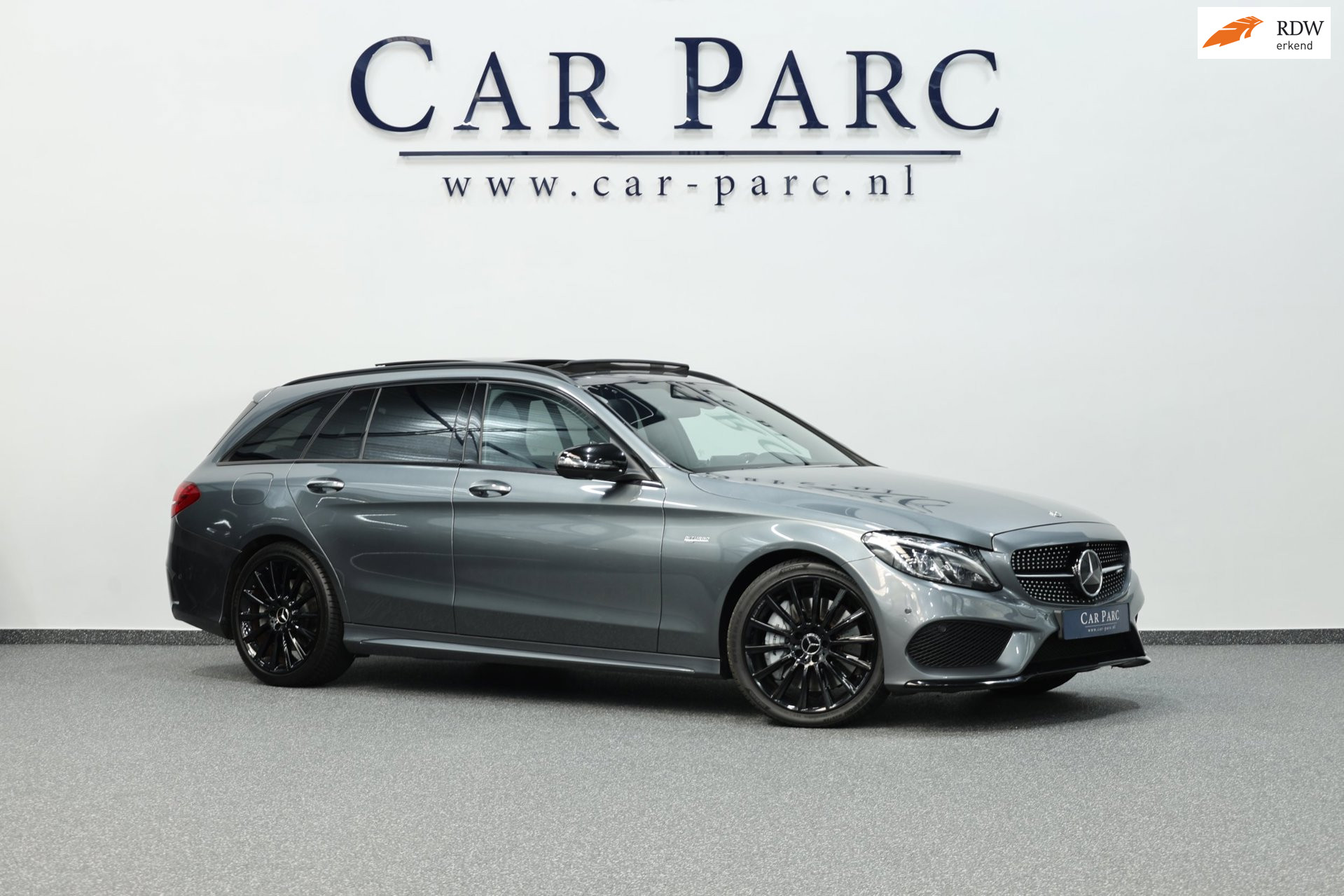 Mercedes-Benz C-Klasse Estate AMG 43 4MATIC 367+PK LED/PANORAMADAK/LEDER+S.VERWARMING/19″ LMV/360 CAM/CRUISE/ECC/12 MND GARANTIE!