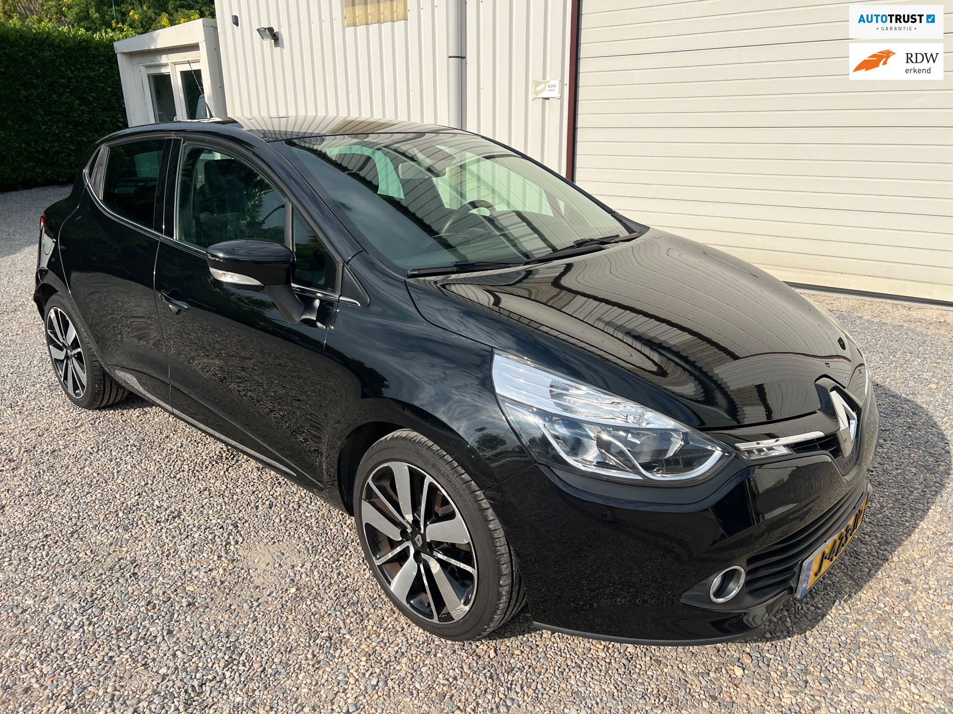 Renault Clio 0.9 TCe Dynamique CRUISE.NAVI.STOELVERWARMING.APK!