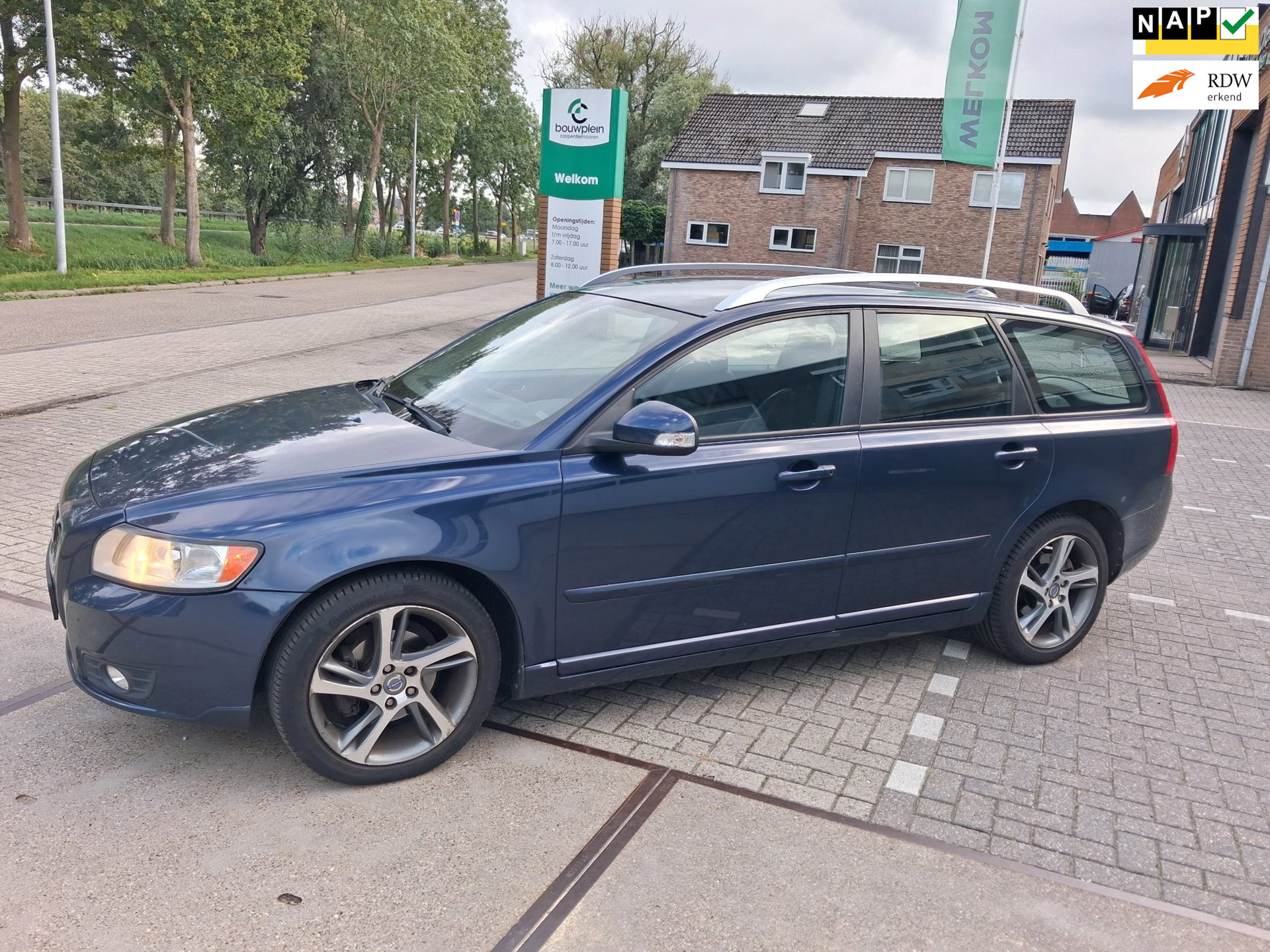 Volvo V50 2.0 Limited Edition (( alle onderhouds historie aanwezig )))