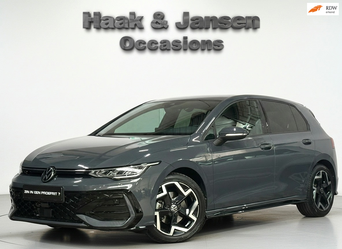 Volkswagen Golf 1.5 eTSI R-Line Edition – ACC – Lane – Camera –