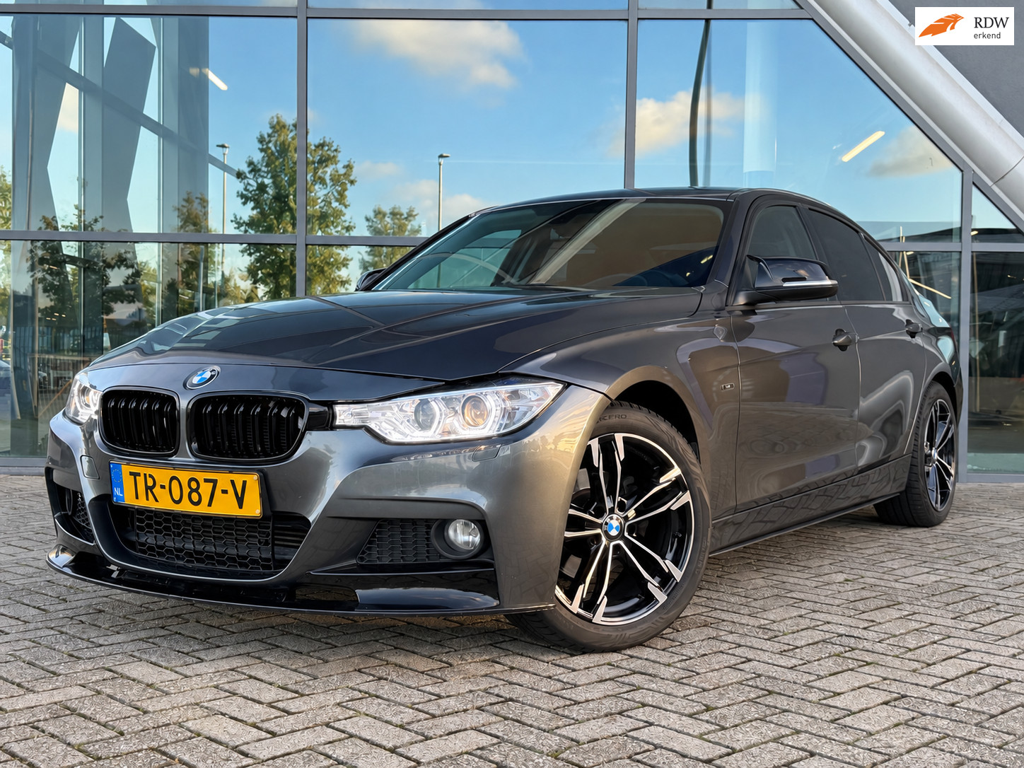 BMW 3-serie 316i M Sport | Stage 1 | 200PK+ | Sportuitlaat!