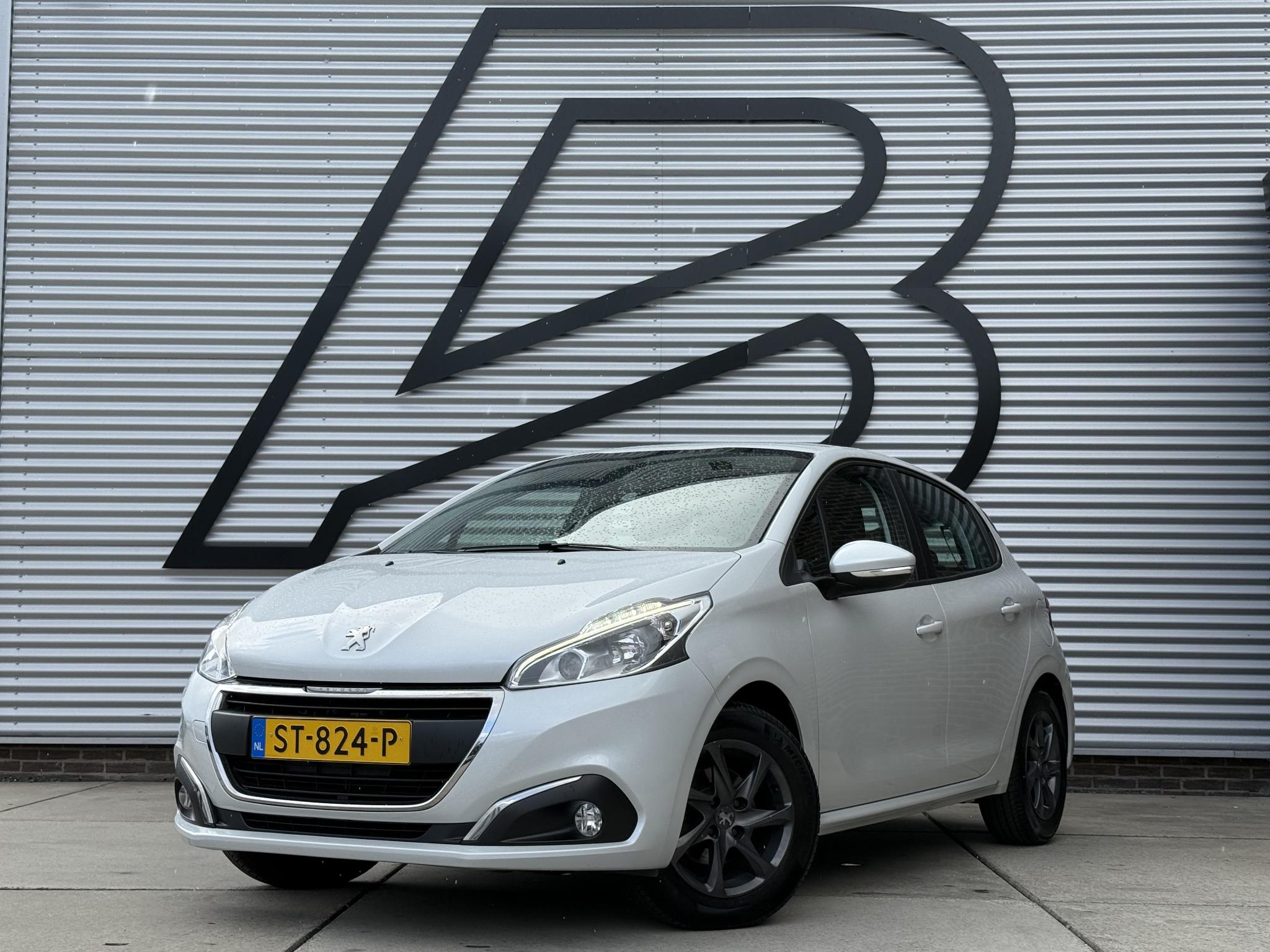 Peugeot 208 1.2 PureTech Blue Lion