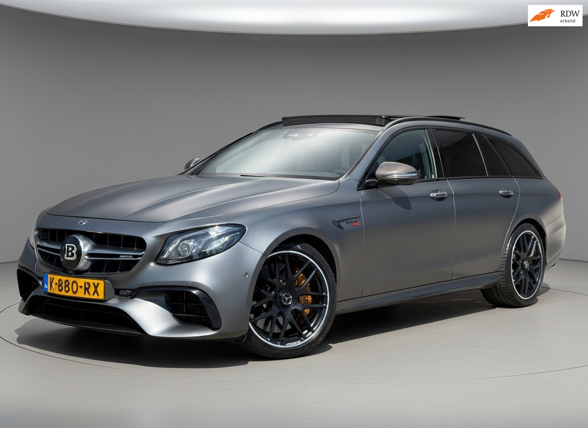 Mercedes-Benz E-Klasse AMG 63 BRABUS 700 |Keramisch|kuipstoelen|Burmester 3D|Trekhaak|Soft-close