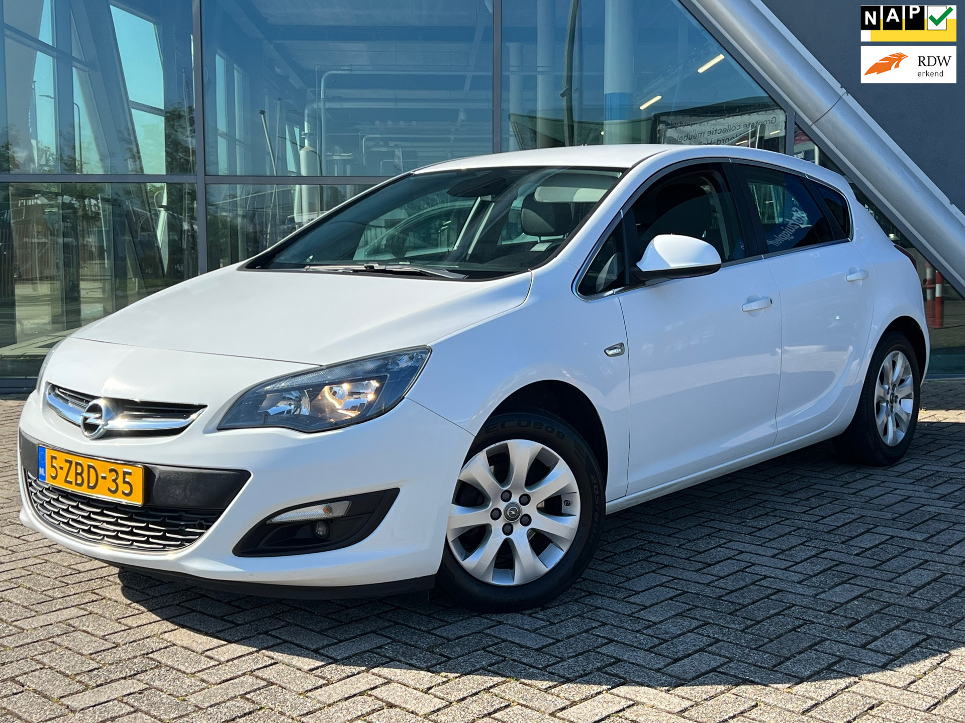 Opel Astra 1.4 Turbo Business +, Airco, Cruise Cr, Nette Staat!
