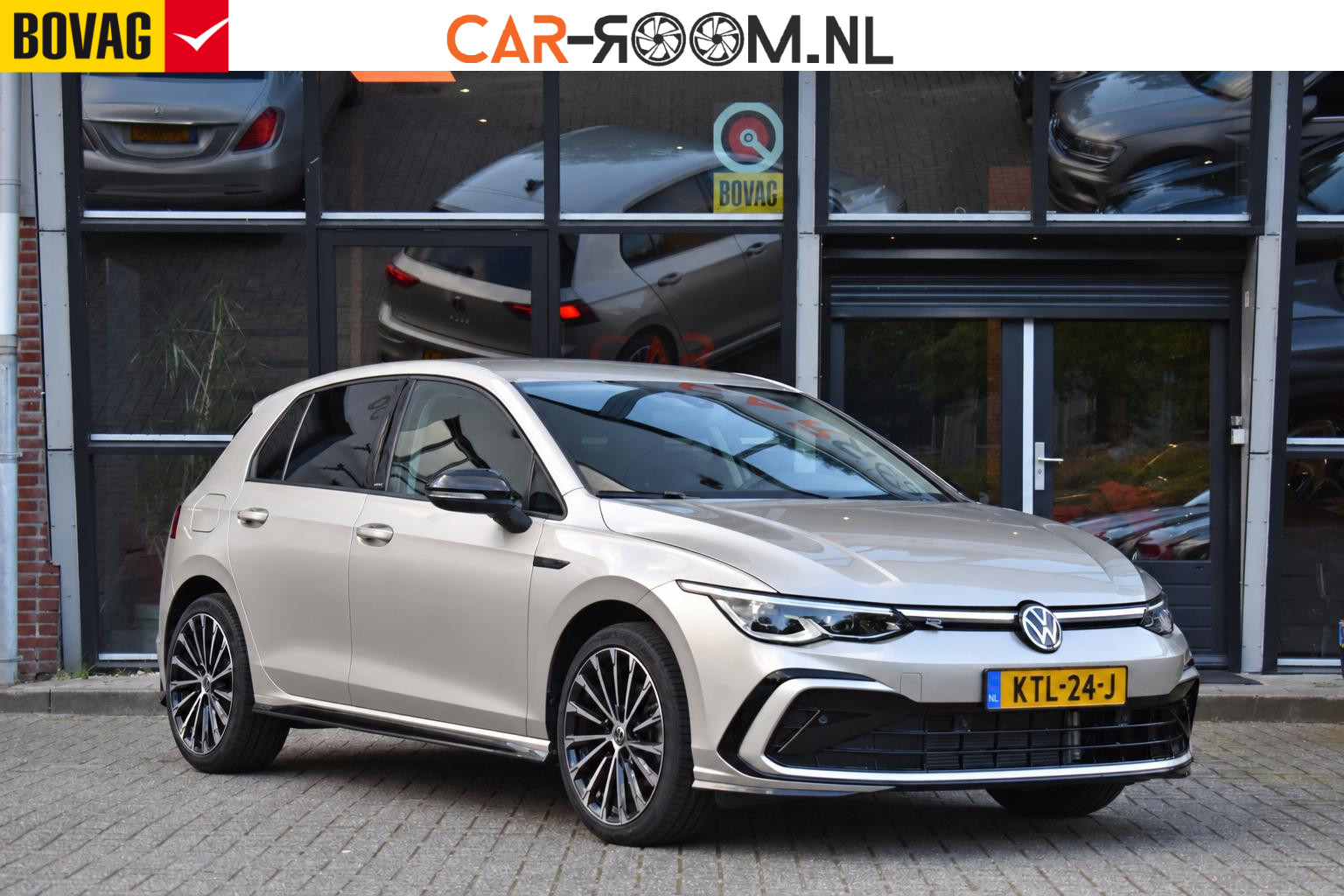 Volkswagen Golf 1.5 eTSI R-Line