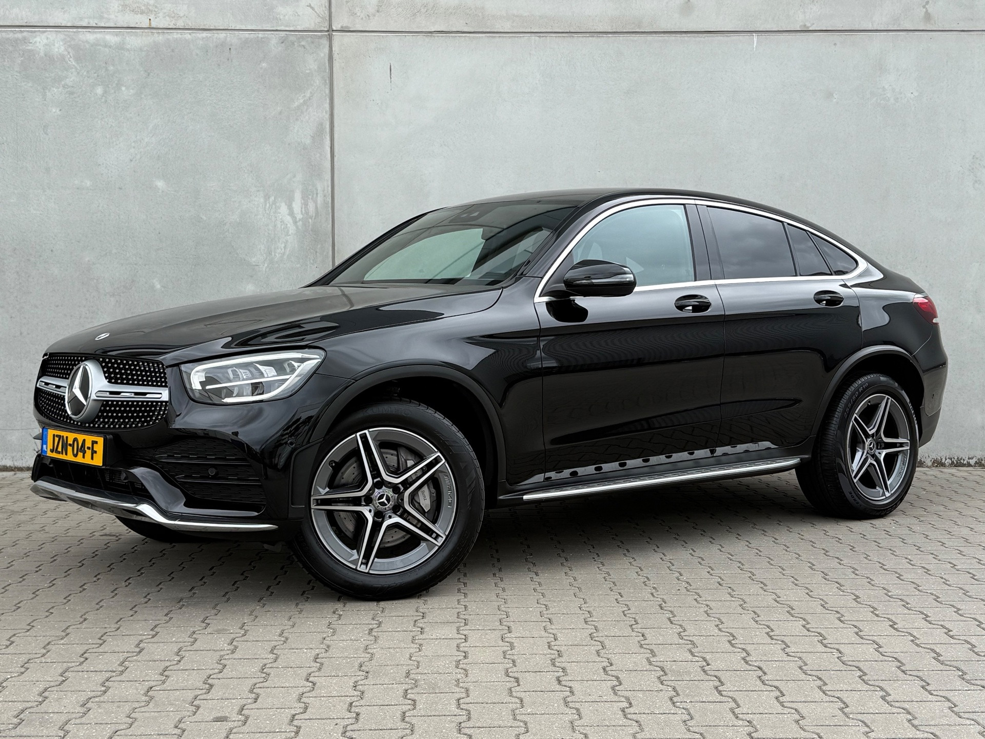 Mercedes-Benz GLC Coupé 300e 4MATIC | 12 mnd garantie | Dealercheck