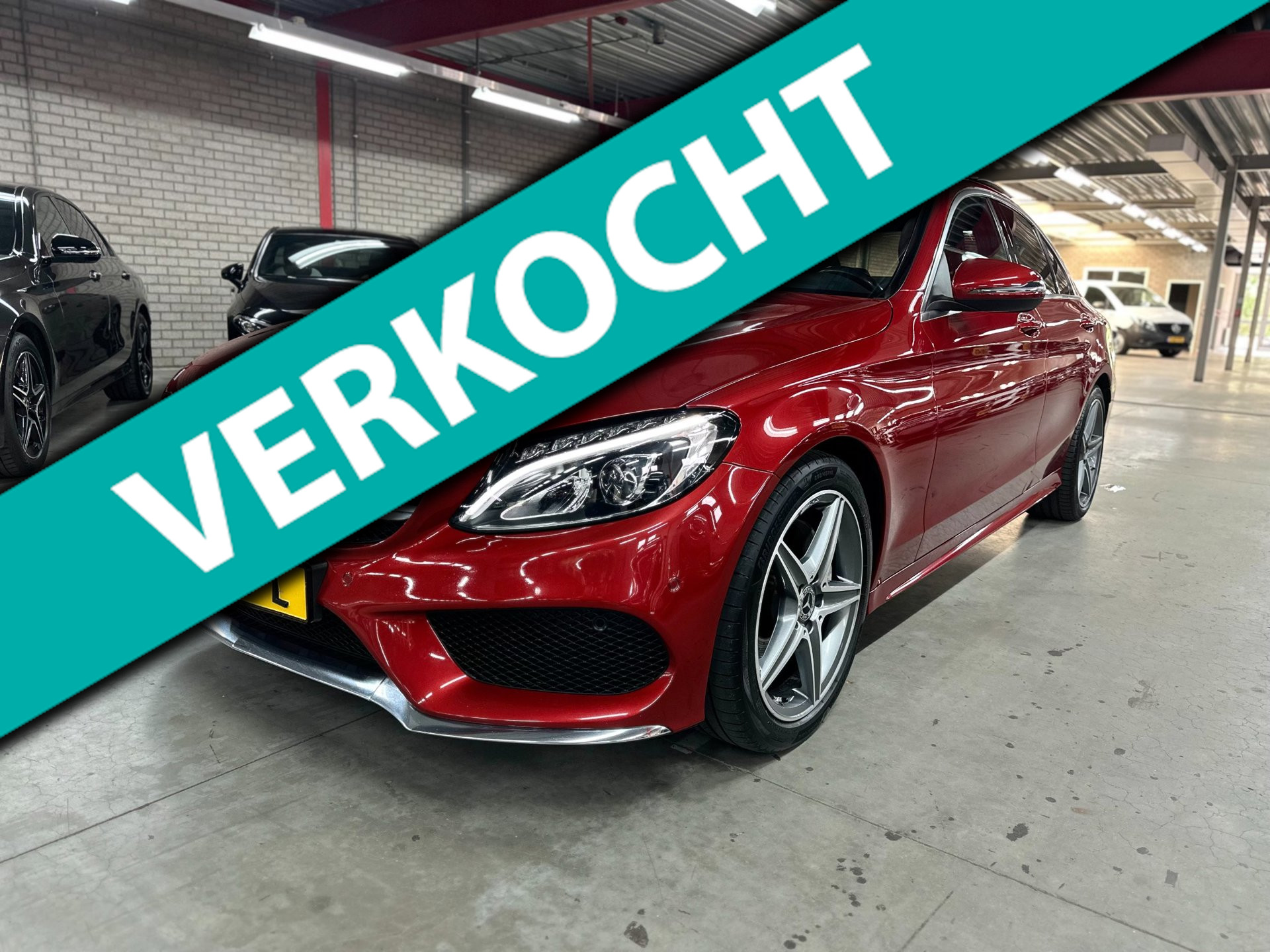 Mercedes-Benz C-Klasse 180 AMG, Pano, Leder, BTW!