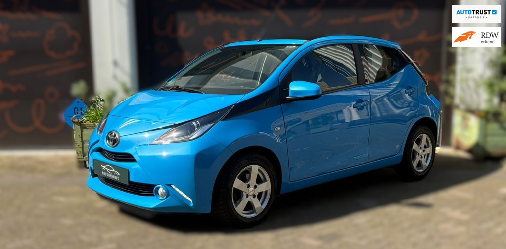 Toyota Aygo 1.0 VVT-i x-cite Open dak