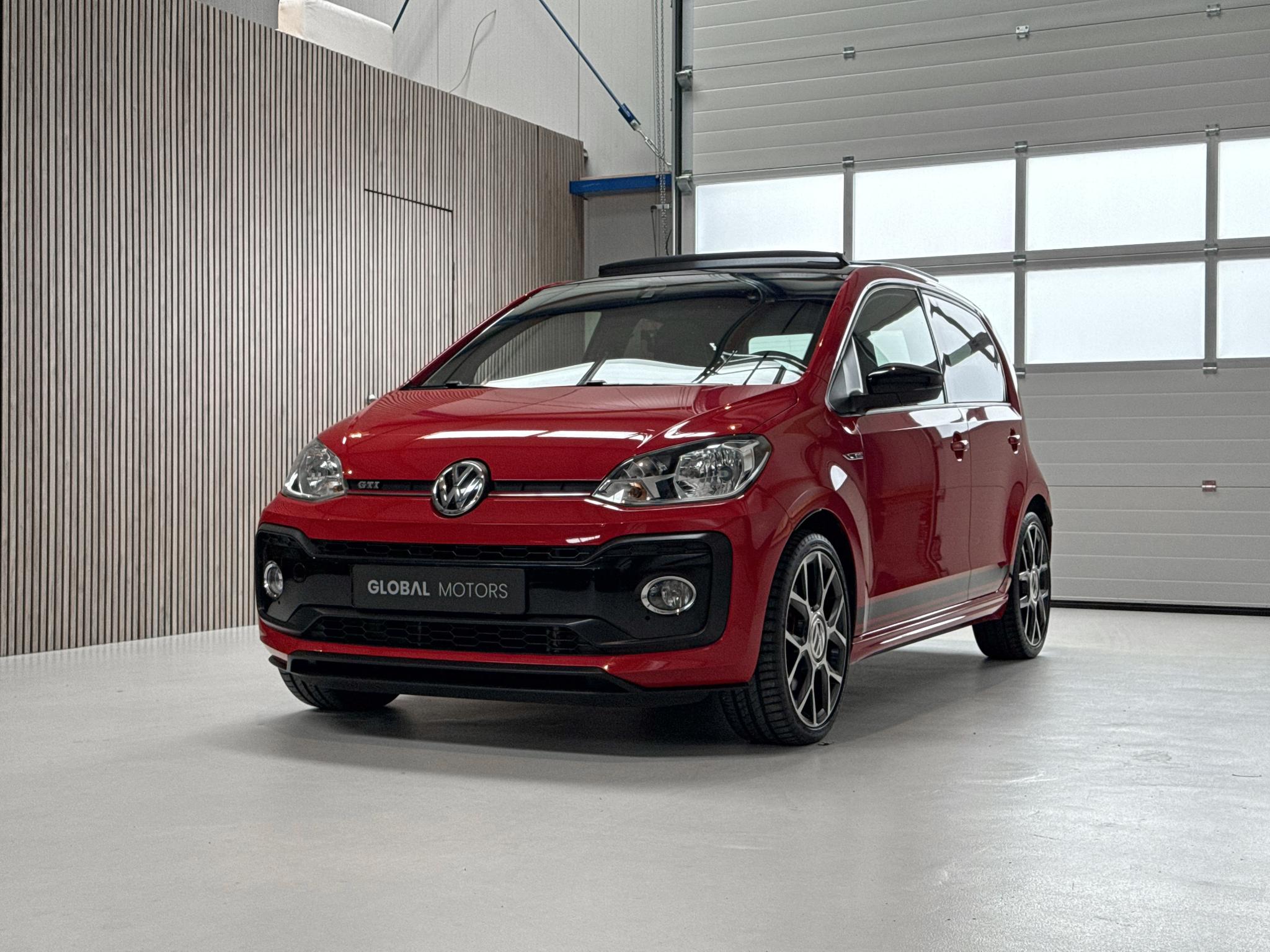 Volkswagen up! 1.0 TSI GTI