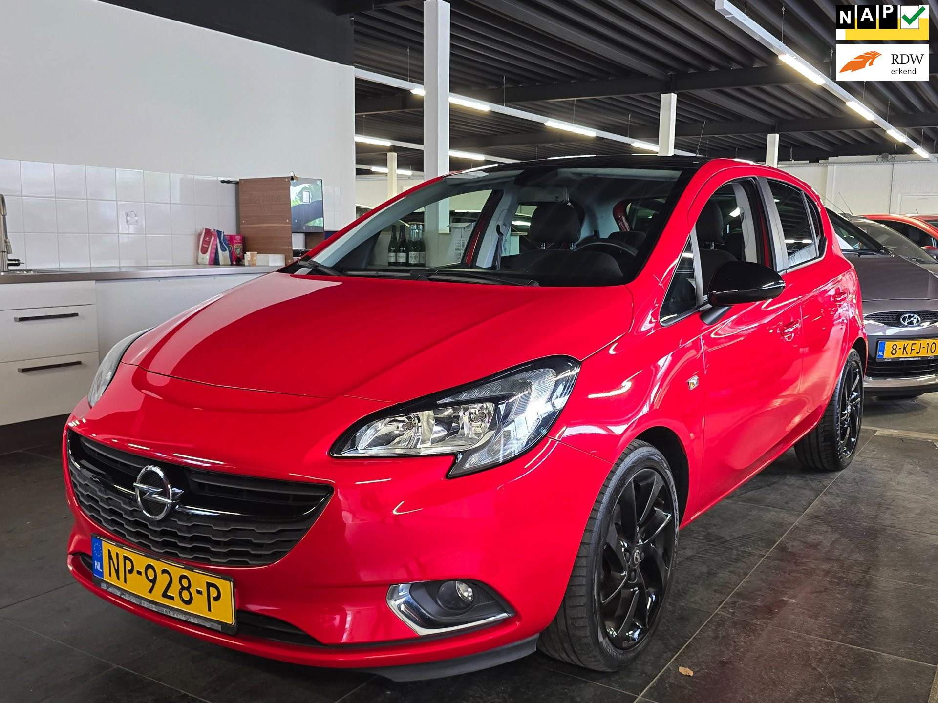 Opel Corsa 1.4 Online Edition/AIRCO/CRUISE/N.A.P/5-DEURS/