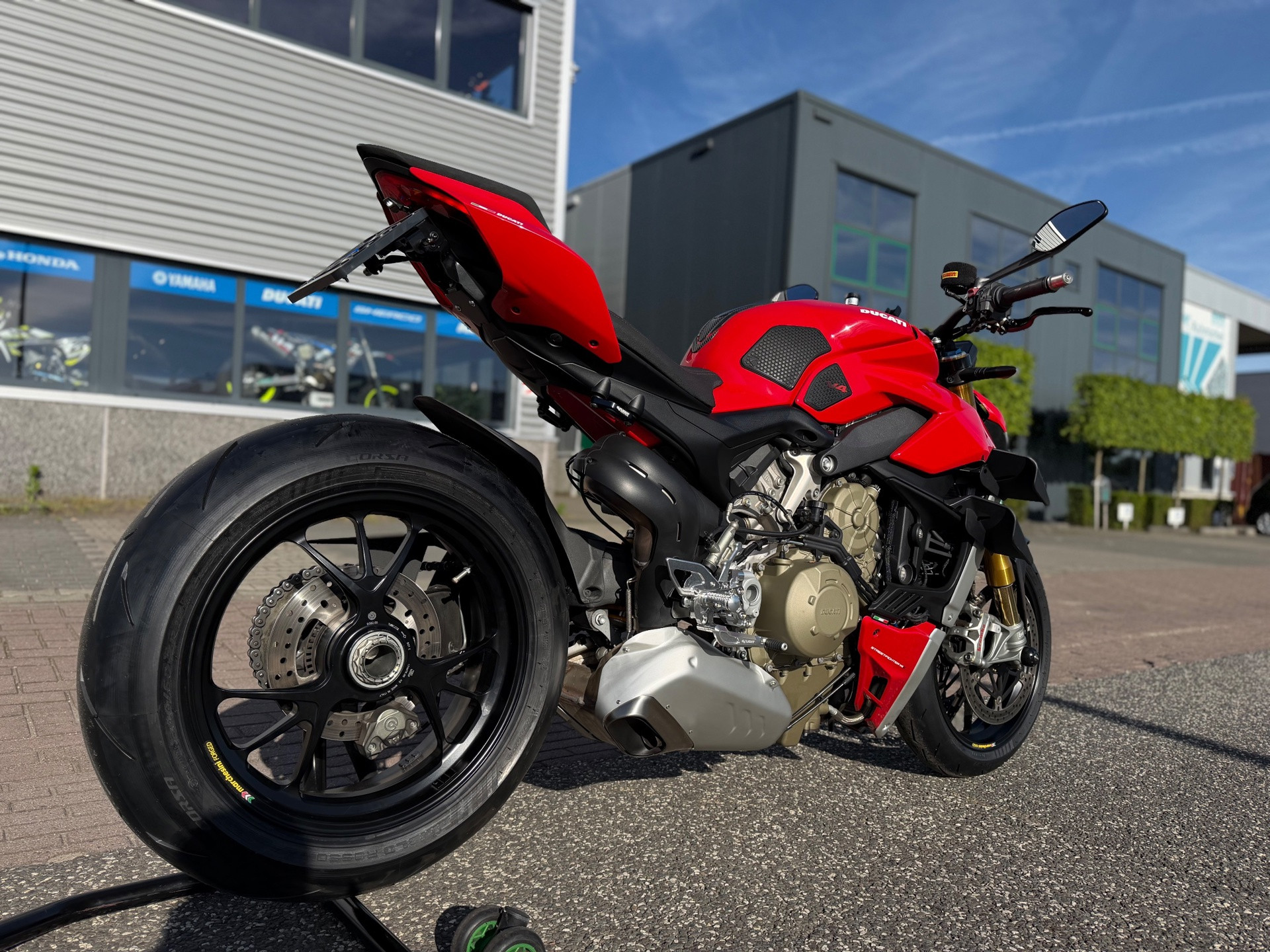 Ducati Streetfighter V4 S Desmo TOPSTAAT! Garantie mog