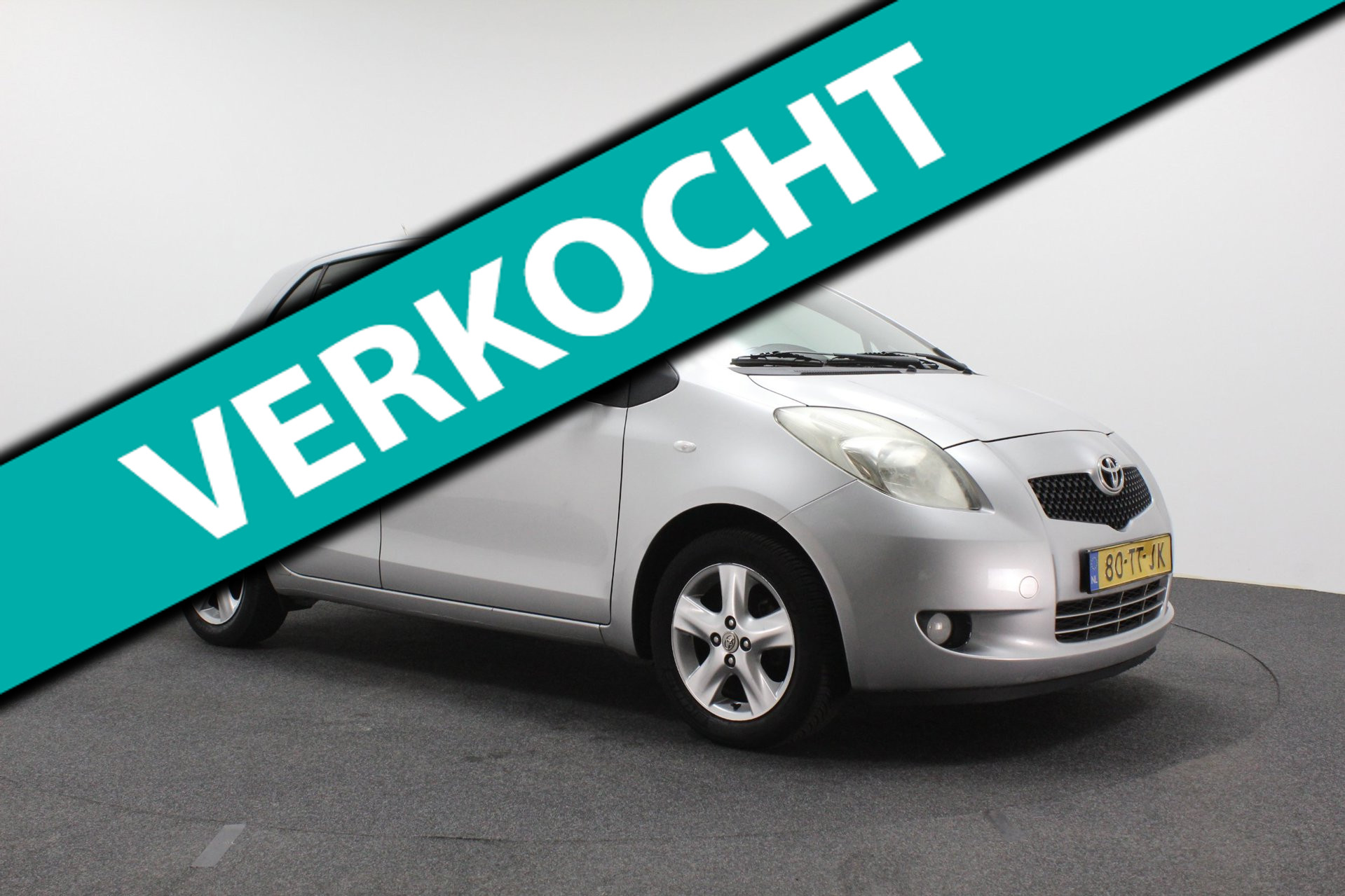 Toyota Yaris 1.3 VVTi Luna | Climate control | Elektrische ramen | Sportvelgen | Parkeersensoren
