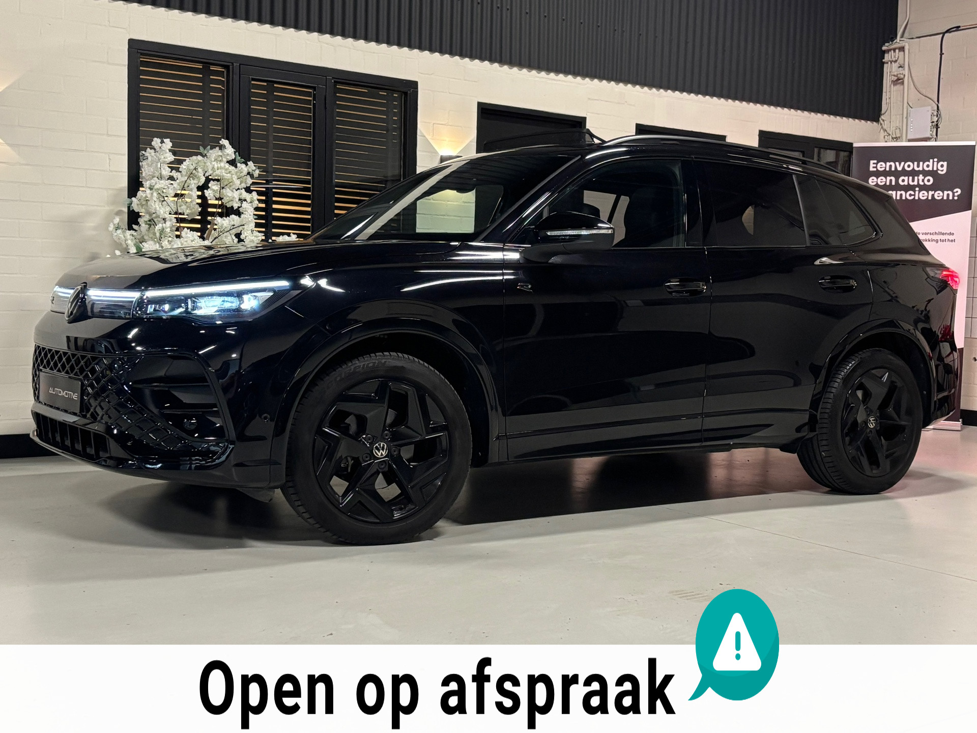 Volkswagen Tiguan 1.5 eTSI R-Line |Pano|HuD|Massage|Leder|Blindspot|Cam|Stoelverkoeling|