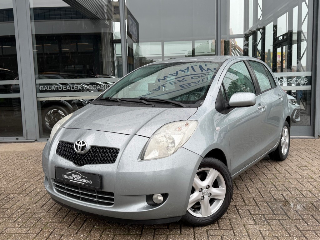 Toyota Yaris 1.3 VVTI LUNA MMT AUTOMAAT AIRCO/ECC LMV