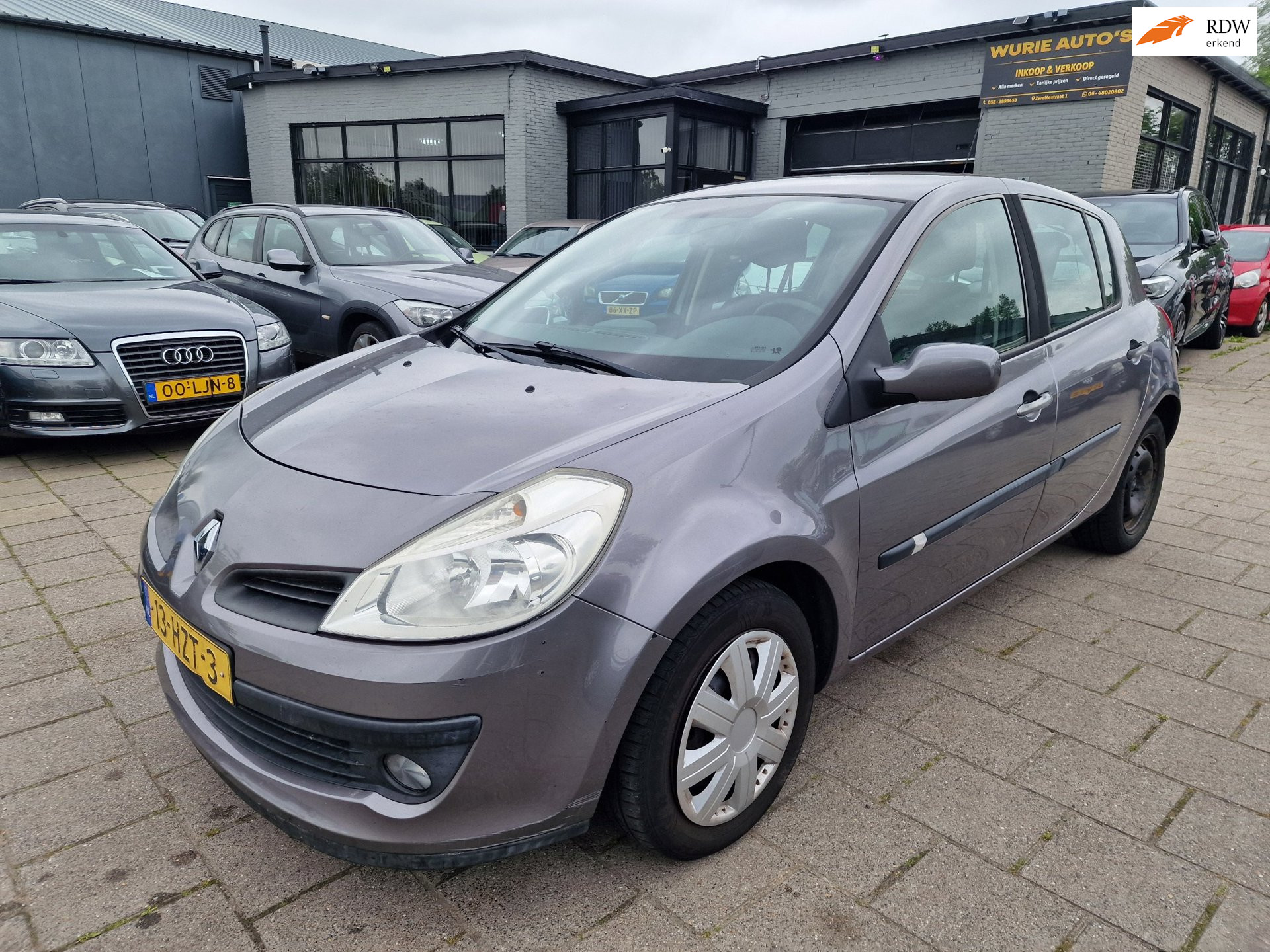 Renault Clio 1.2-16V Collection/Apk 16-9-2026