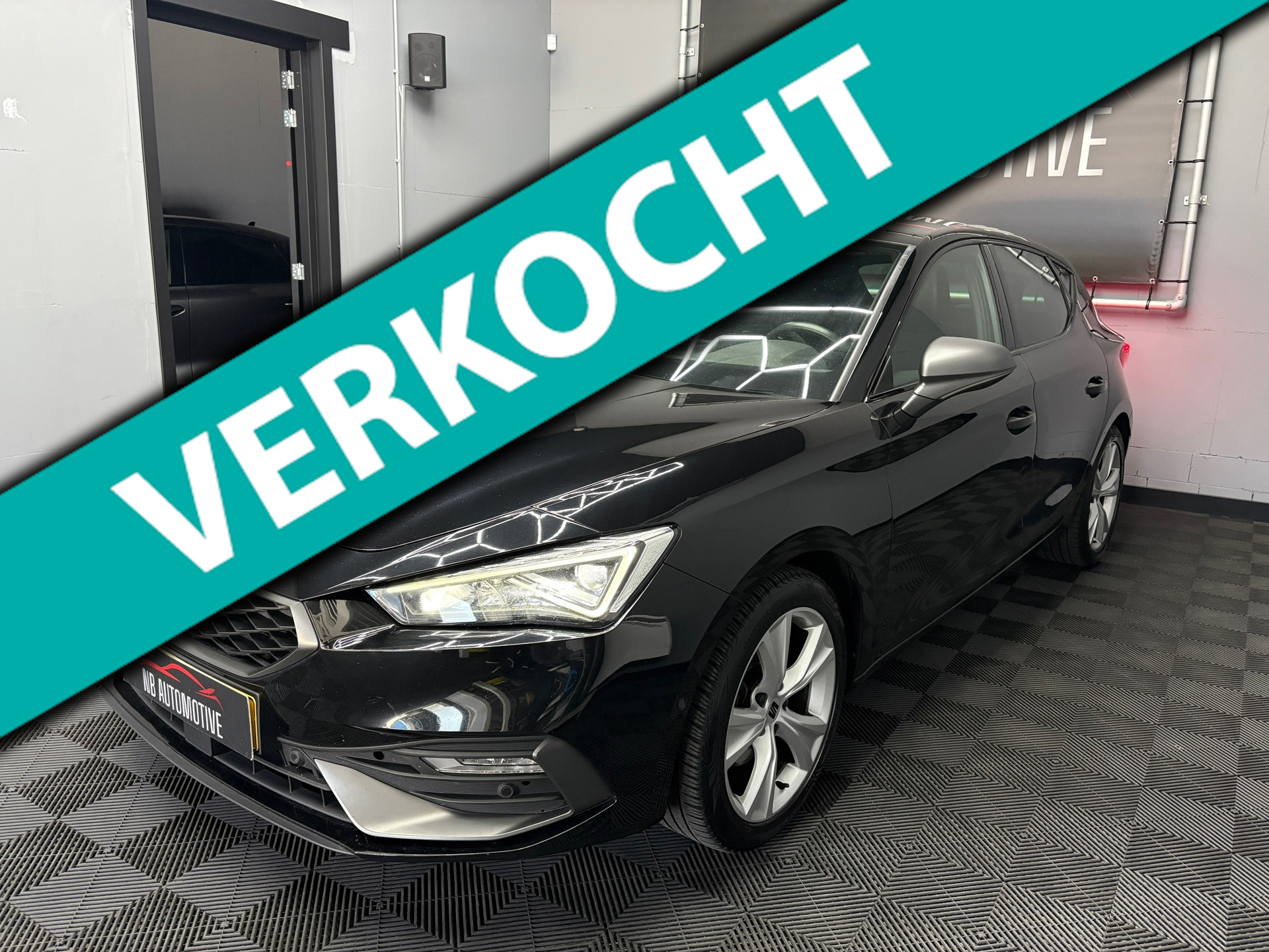 SEAT Leon 1.5 eTSI FR Launch Edition