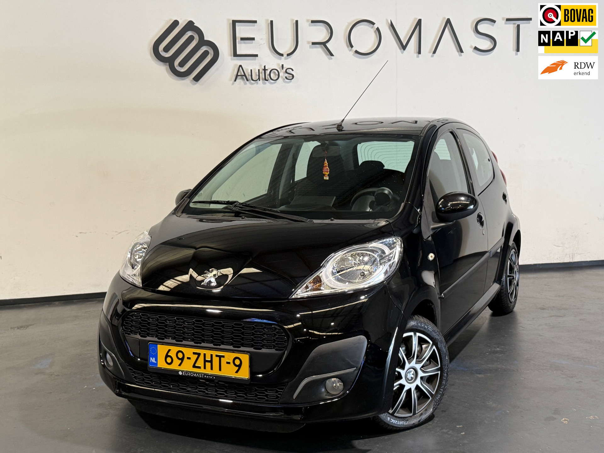 Peugeot 107 1.0 Active Automaat Carplay 5d Nieuwe Apk