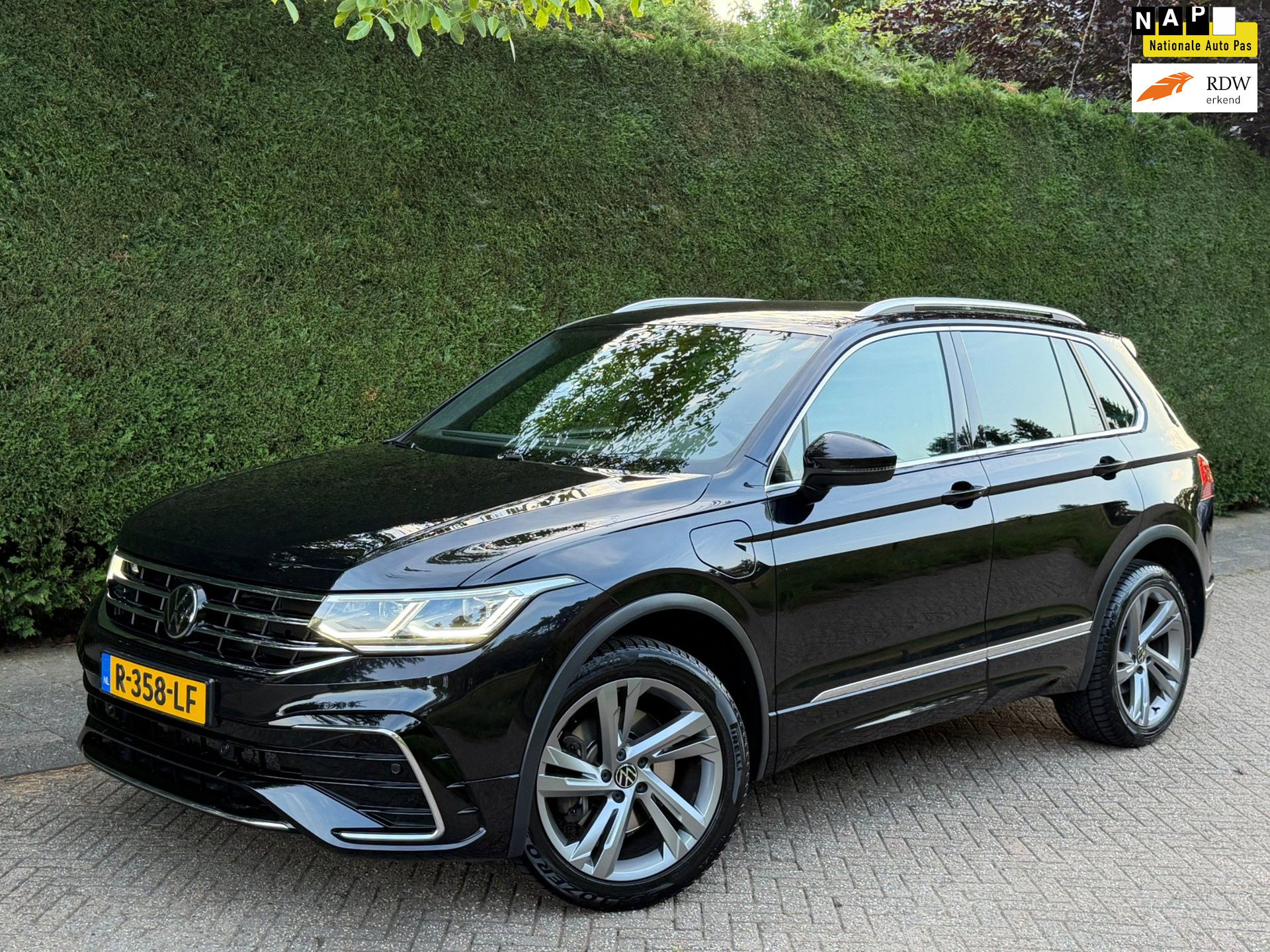 Volkswagen Tiguan 1.4 TSI eHybrid R-Line GARANTIE/1eEIGENAAR