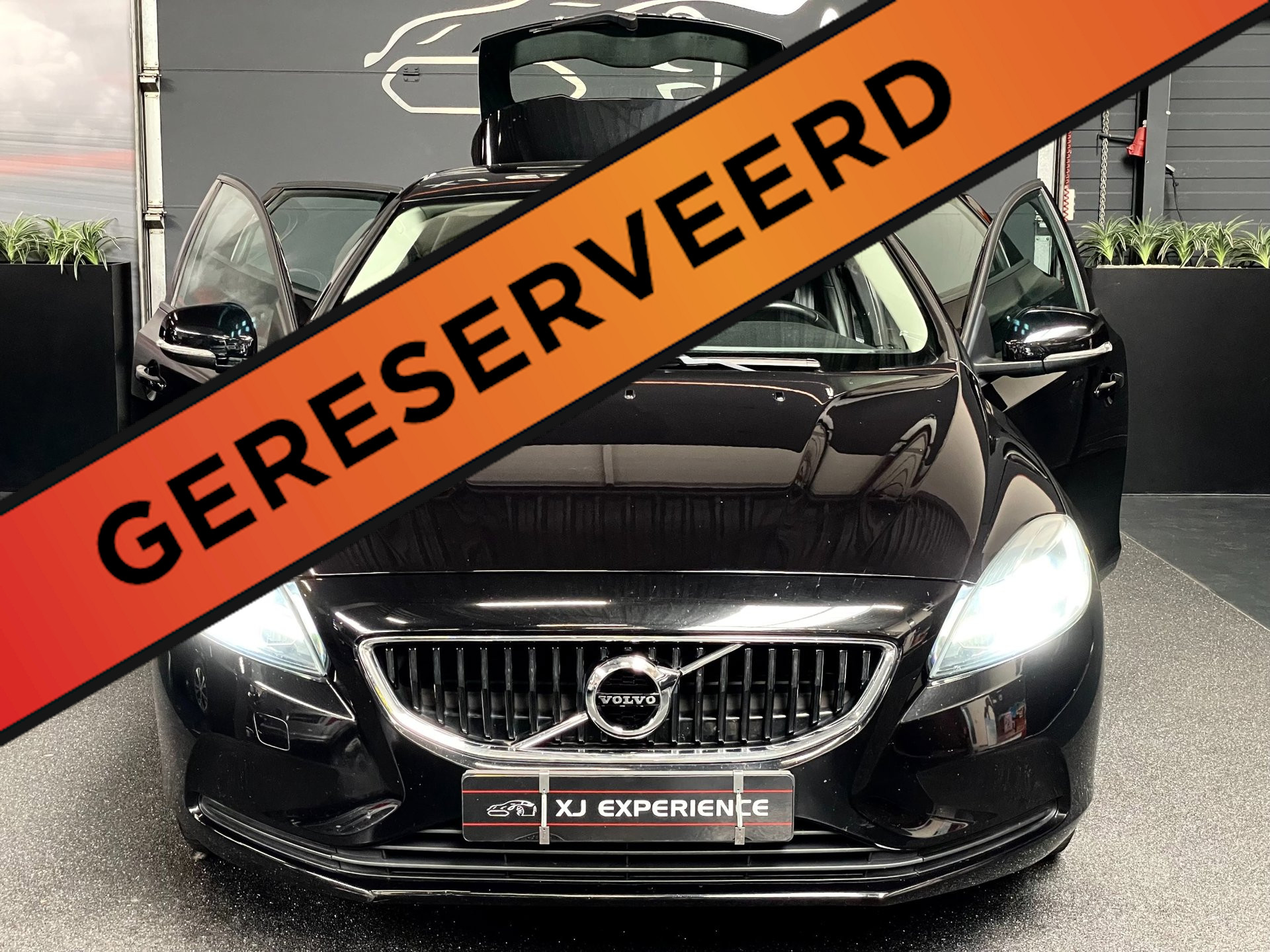 Volvo V40 1.5 T2 Polar+ AIRCO NAVI NAP BTW