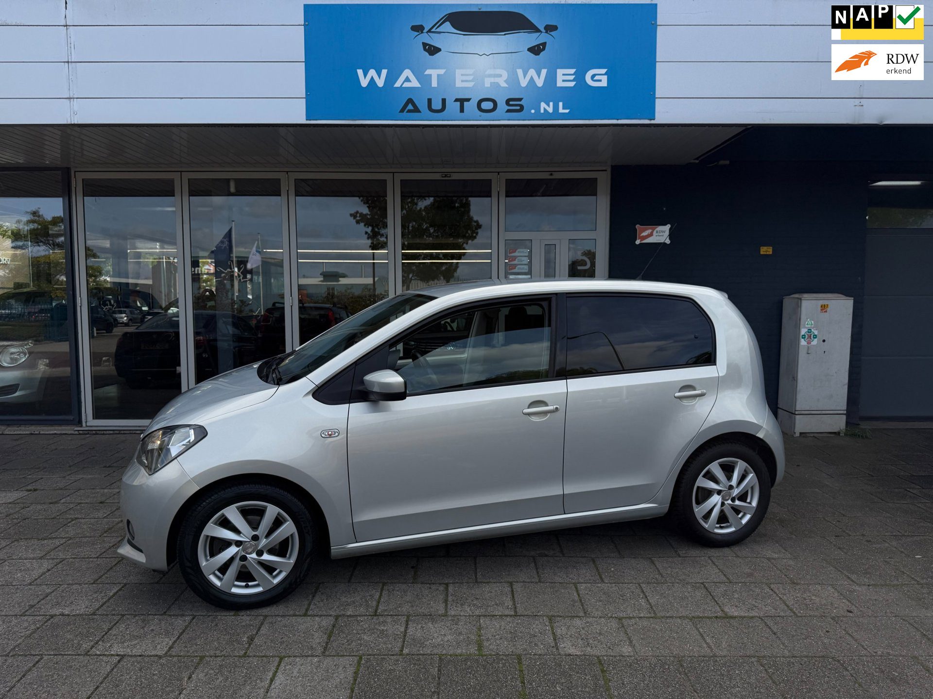 SEAT Mii 1.0 Style Sport AIRCO|BLUETOOTH|PARKEERSENSOREN