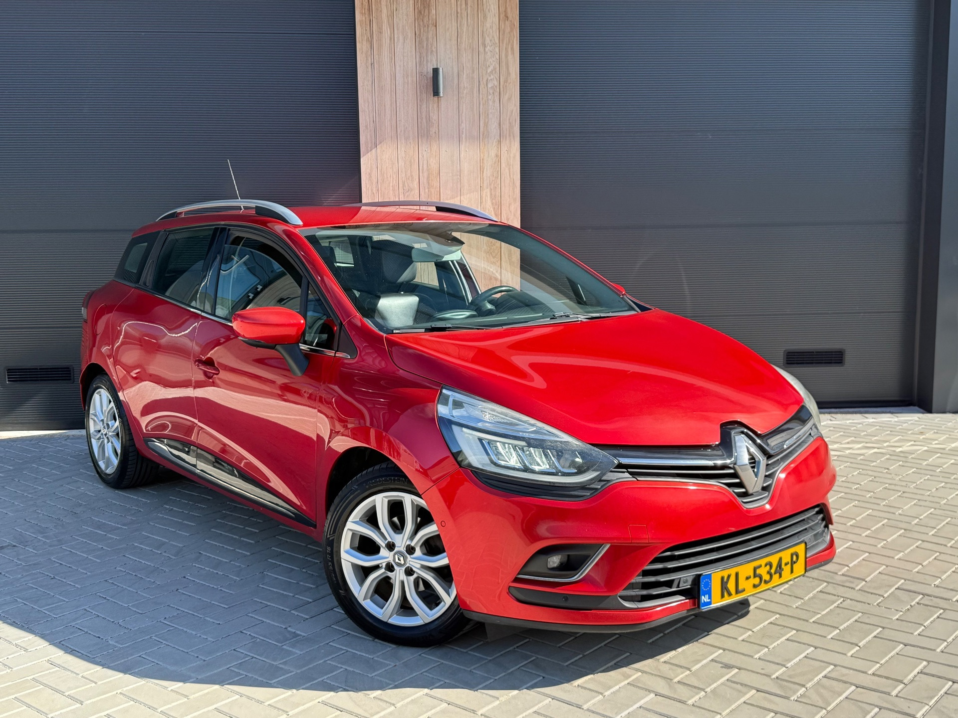 Renault Clio Estate 1.5 dCi Ecoleader Intens(bj2016)CLIMA|CAM|NAVI