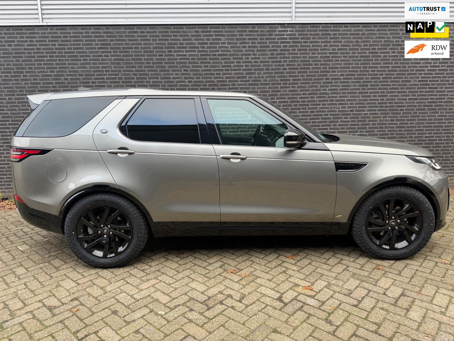 Land Rover Discovery 2.0 Si4 Landmark Edition 7p.