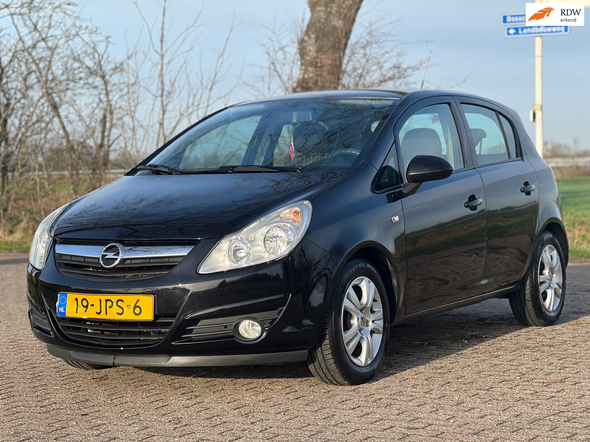 Opel Corsa 1.4-16V Enjoy