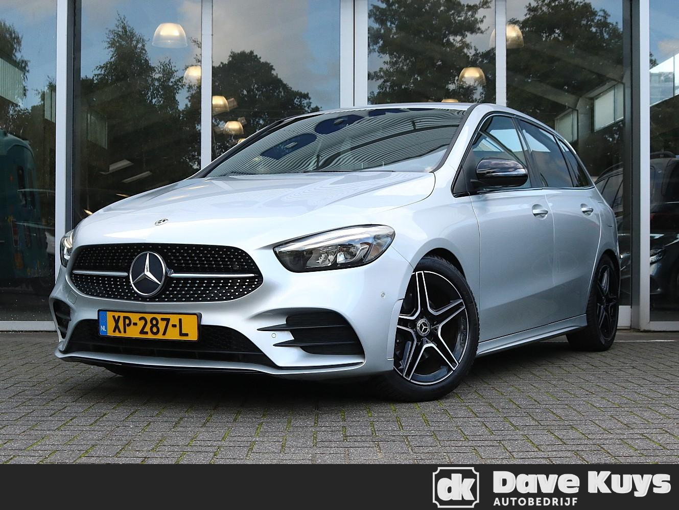 Mercedes-Benz B-Klasse 180 Business Solution AMG