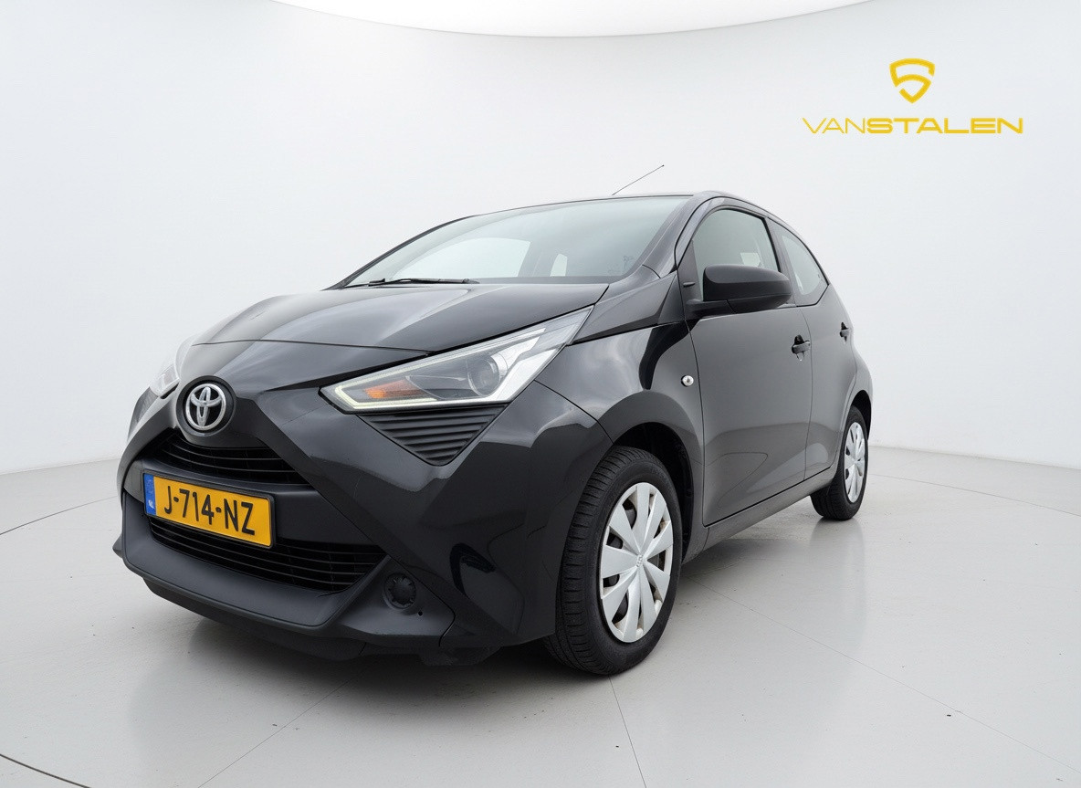 Toyota Aygo 1.0 VVT-i x-fun|Achteruitrijcamera|Elektrische ramen V|Nap|2e eigenaar