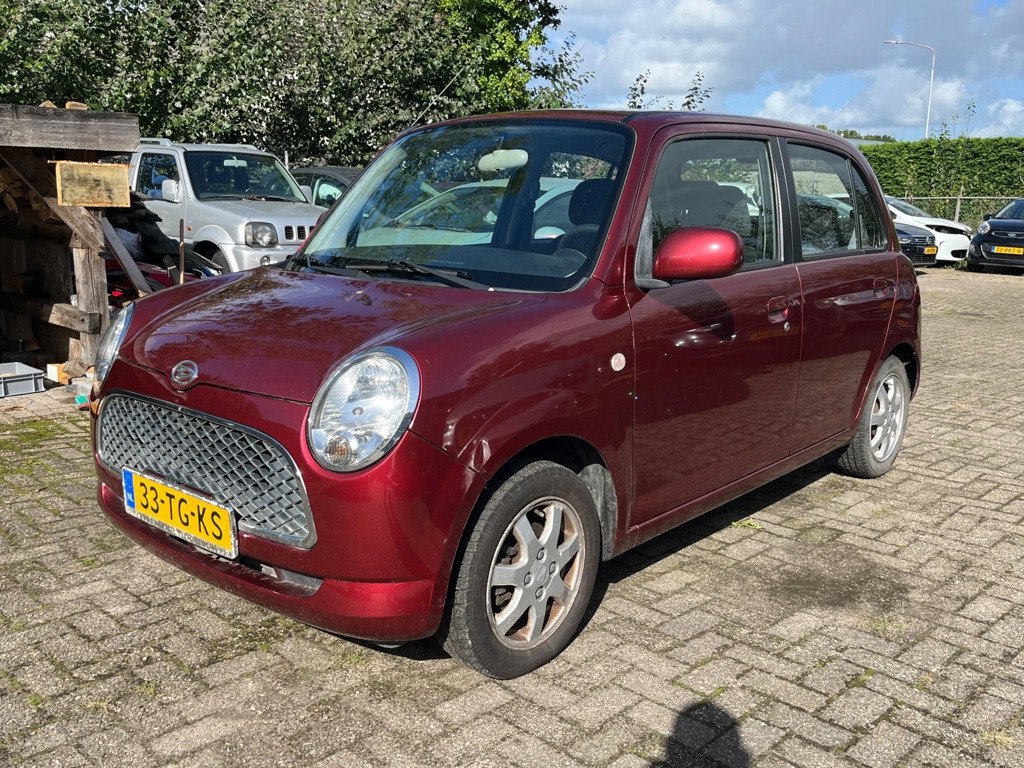 Daihatsu Trevis 1.0