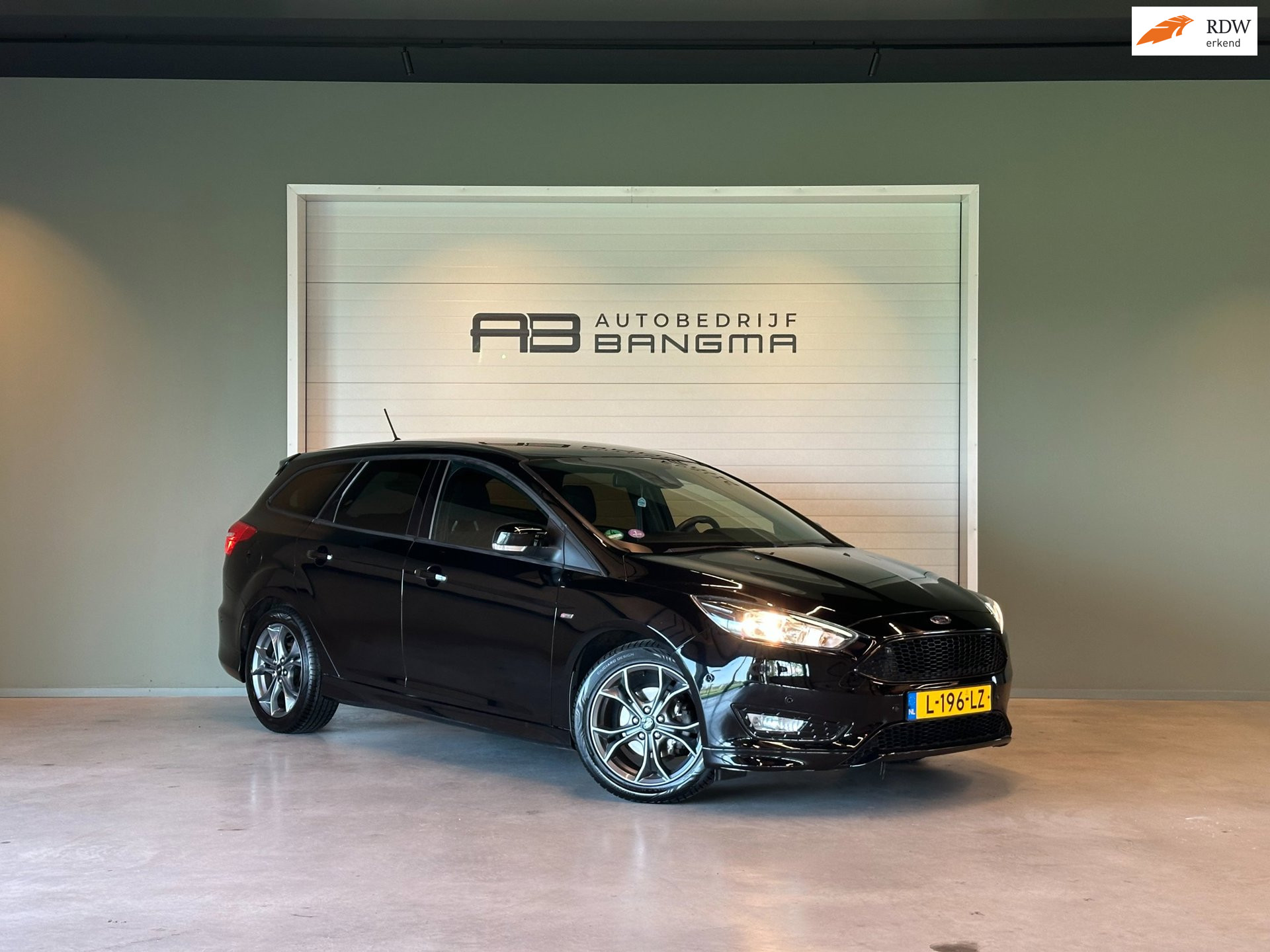 Ford FOCUS Wagon 1.0 EcoBoost ST-LINE-uitv|CLIMA AIRCO|NAVIGATIE|CRUISE CONTROL|LM-VELGEN|APPLE CARPLAY+ANDROID AUTO|CAMERA|ISOFIX
