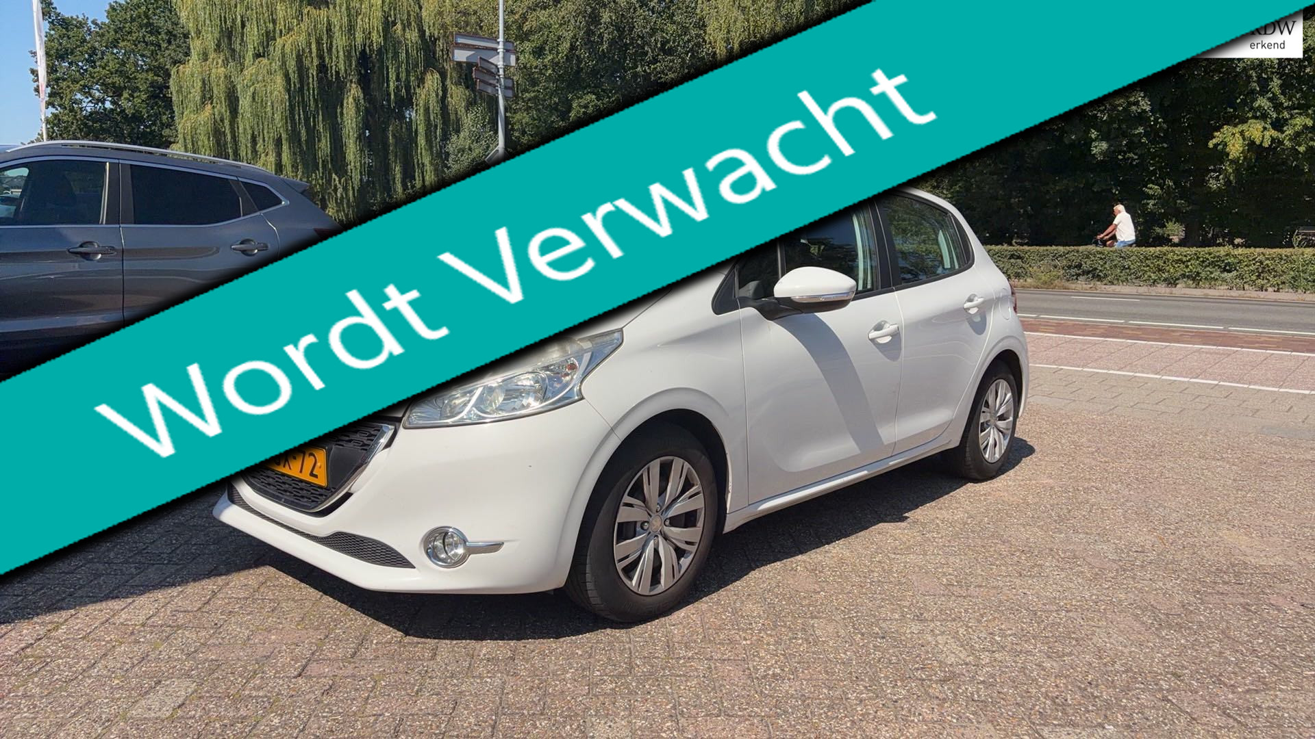 Peugeot 208 1.2 VTi Envy 5-deurs Clima Cruise Navi PDC Trekhaak Historie