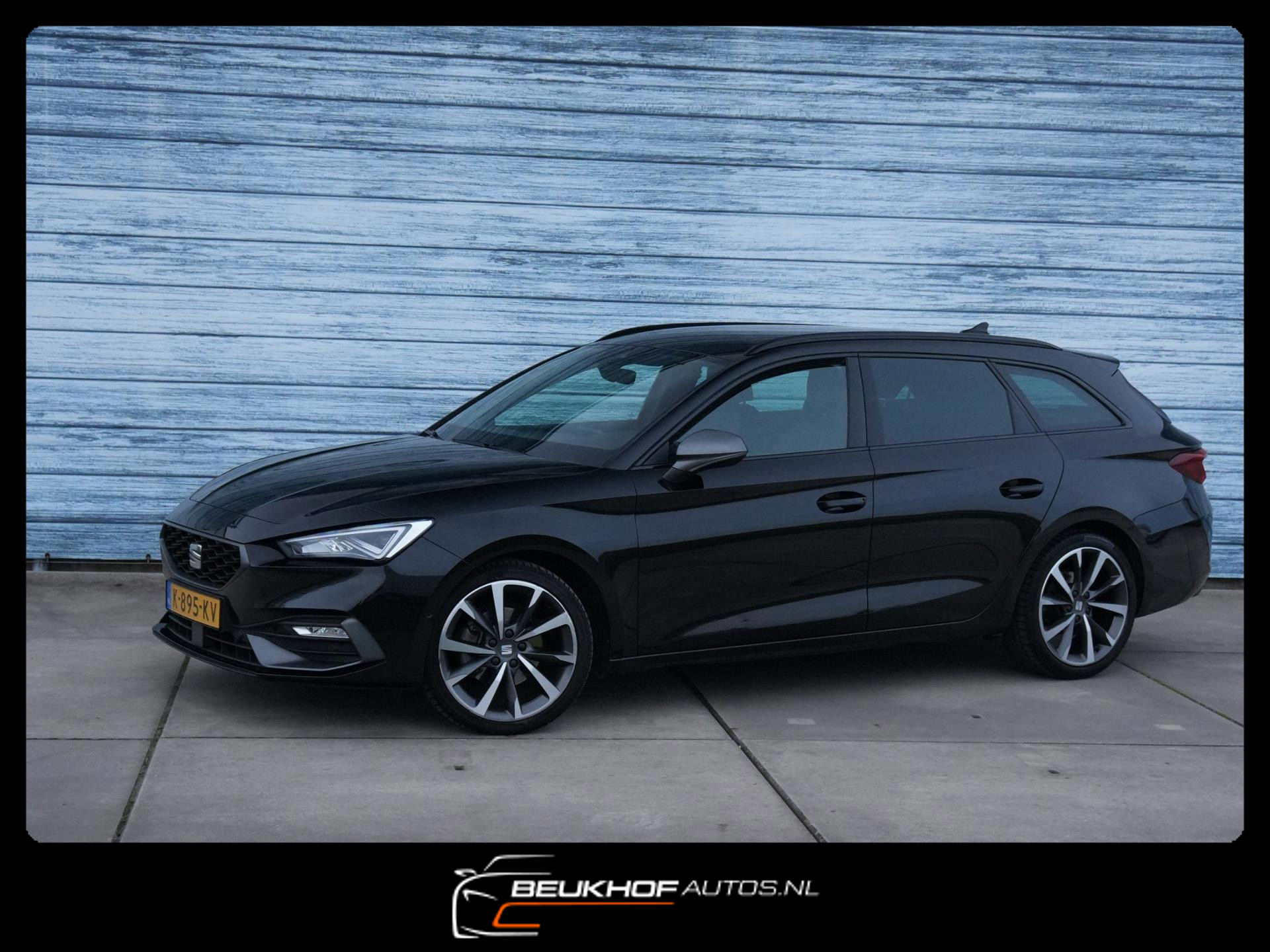 SEAT Leon Sportstourer 1.5 eTSI FR Launch Edition Virtual Automaat