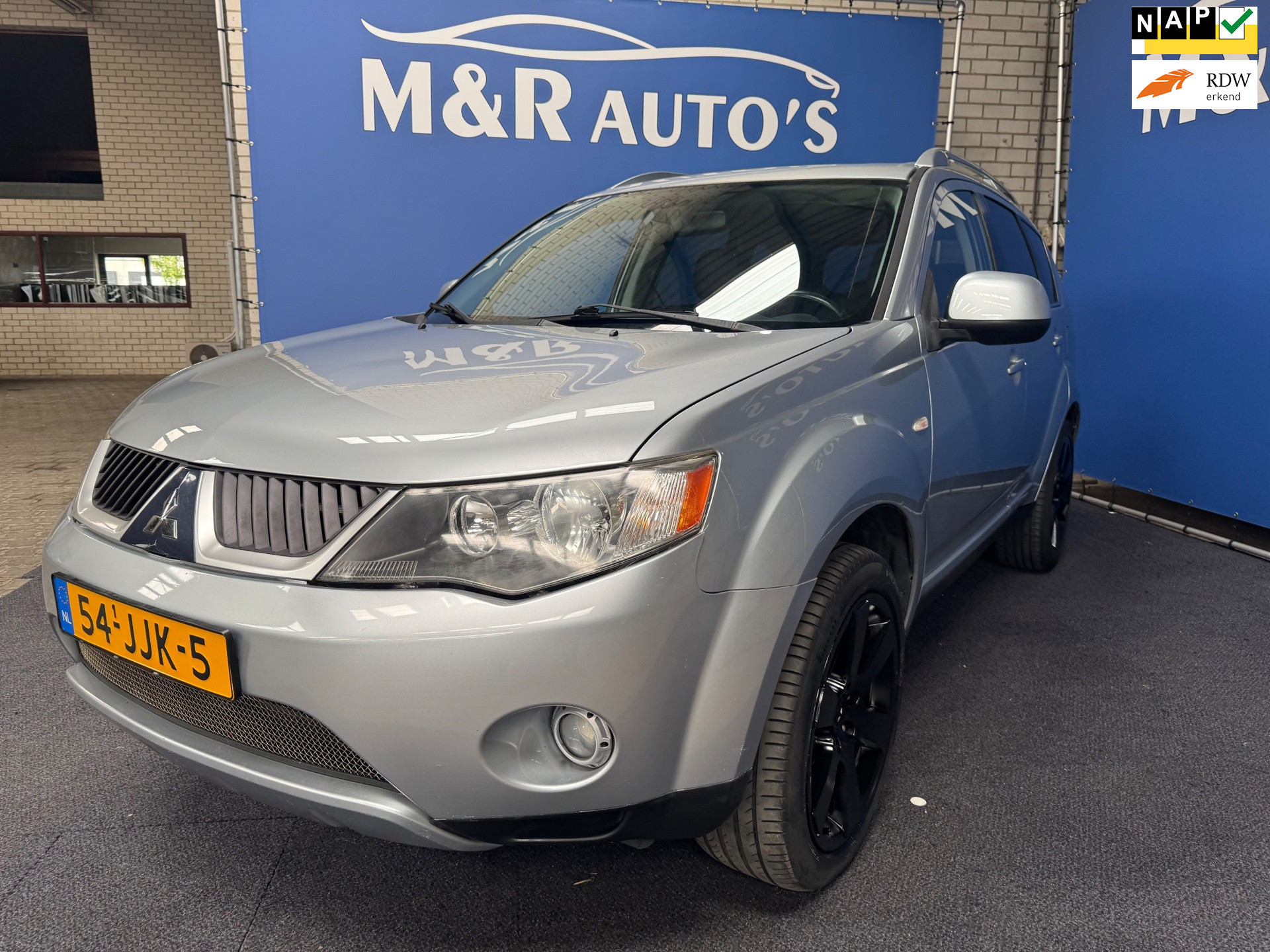 Mitsubishi Outlander 2.4 Instyle 4WD Automaat Full Option Nieuwe APK